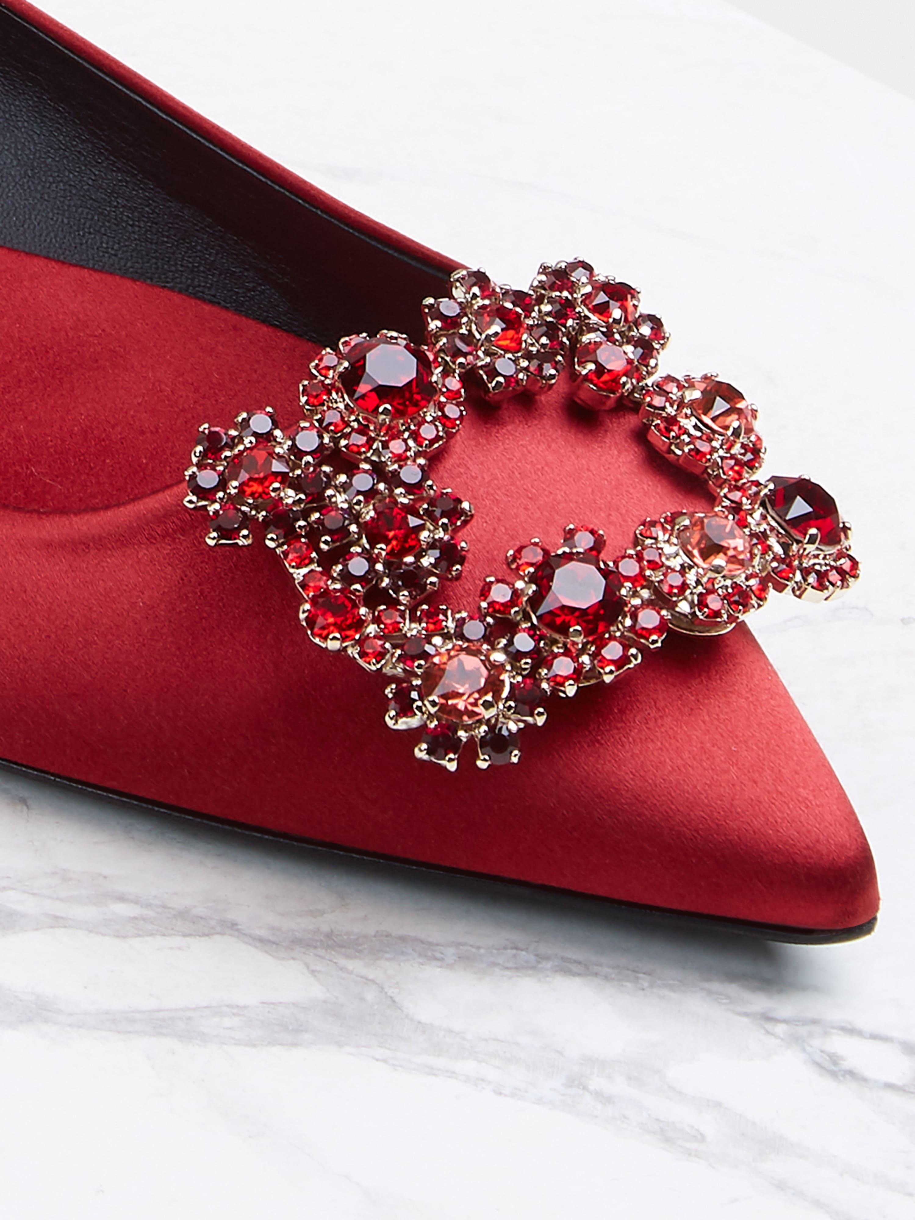 Flower Strass Buckle Ballerinas in Satin - 3