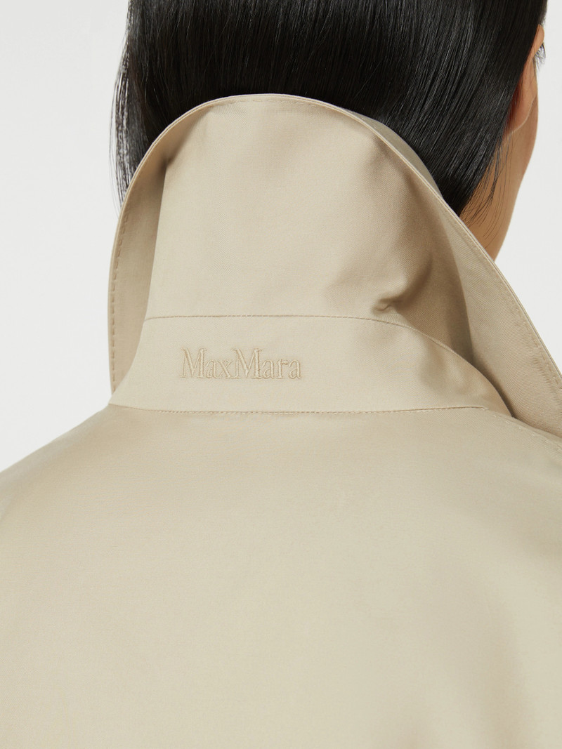 AMOUR Belted water-repellent twill trench coat - SAND 6