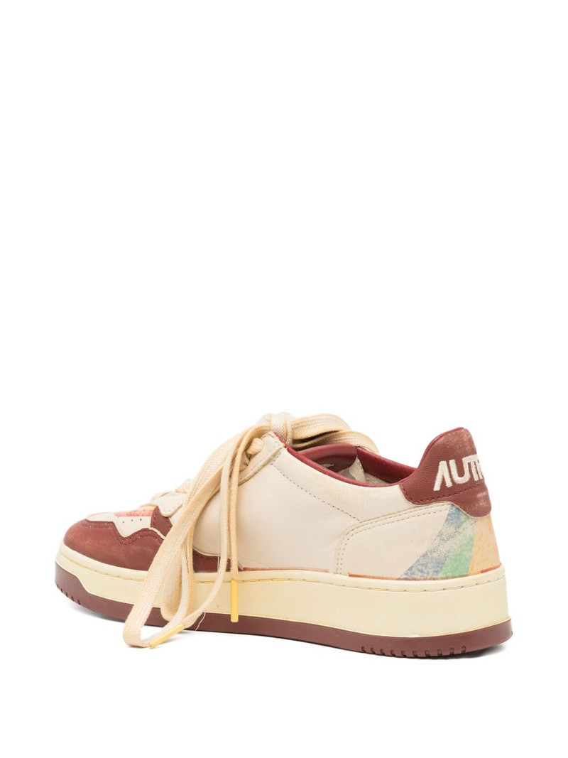 Medalist sneakers 3