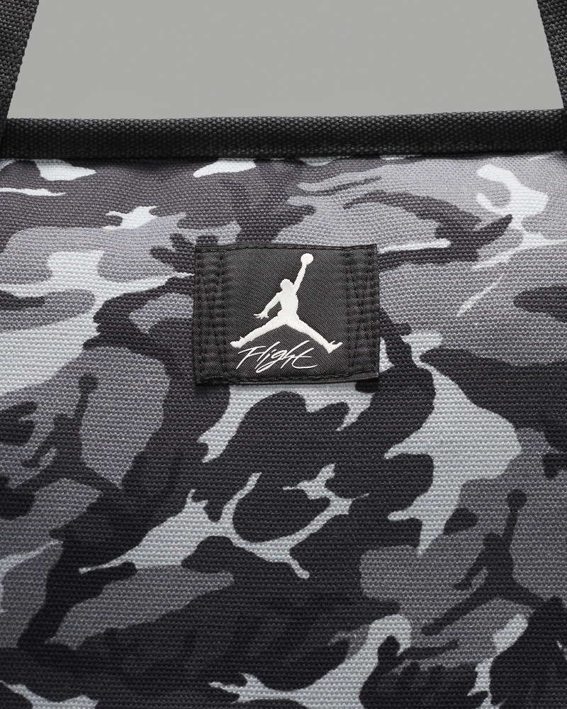 Jordan Printed Flight Tote (34L) 6