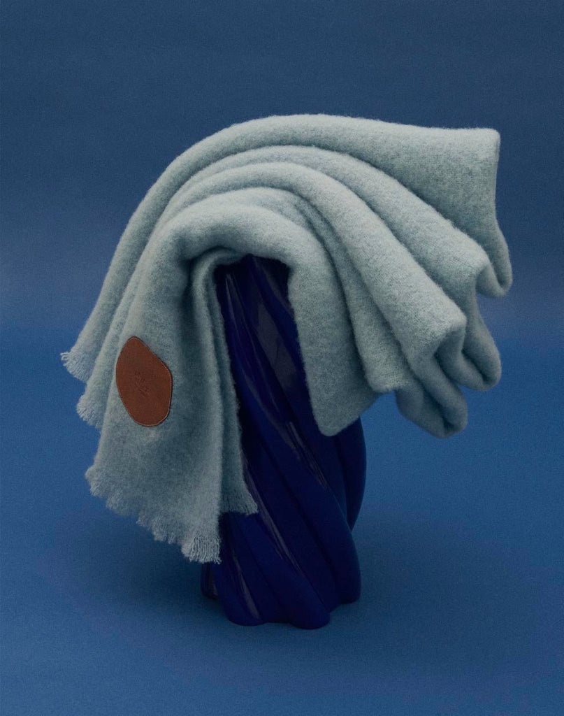 WOOL BLANKET LIGHT BLUE - 2