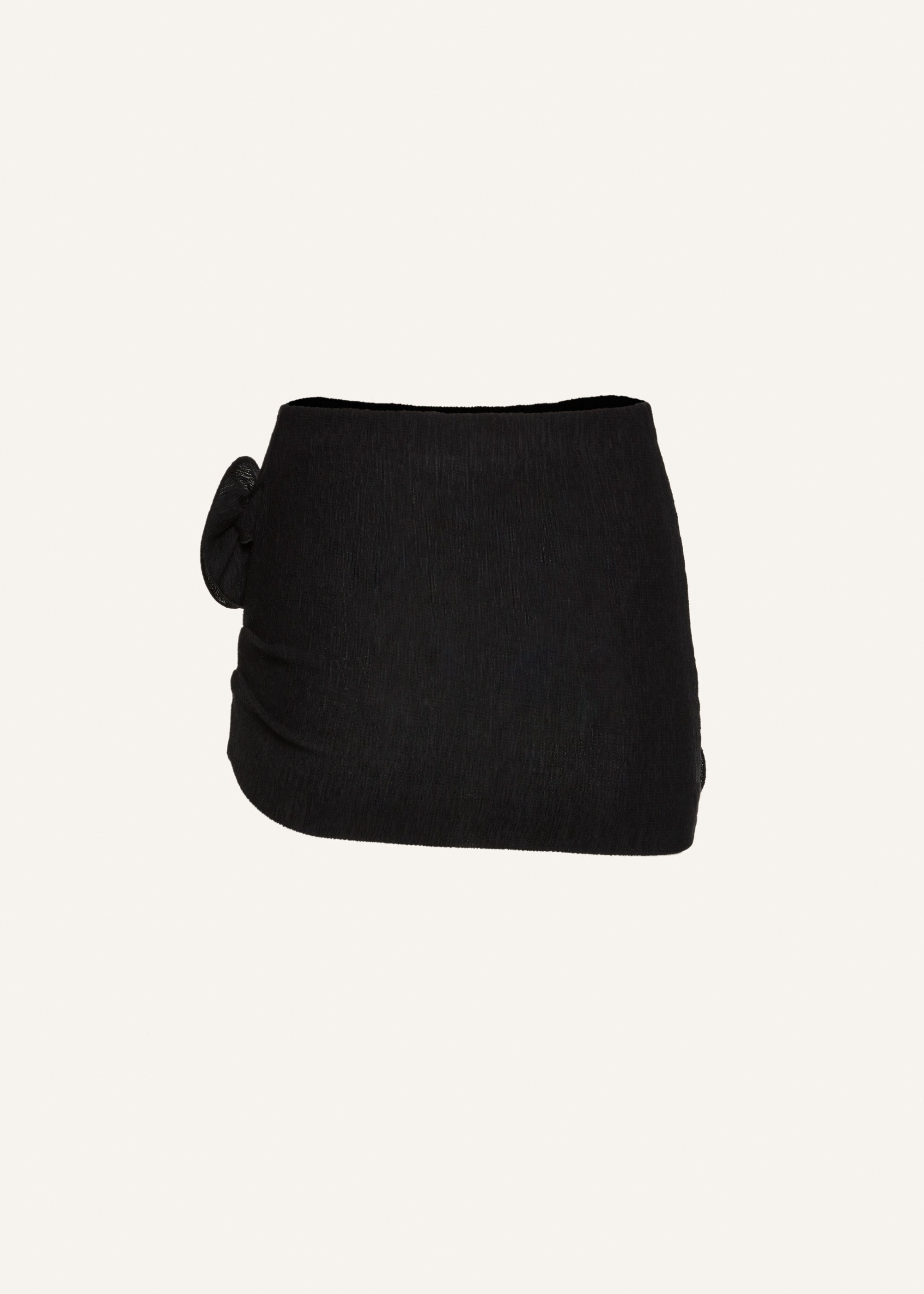 Crepe rose mini skirt in black - 2