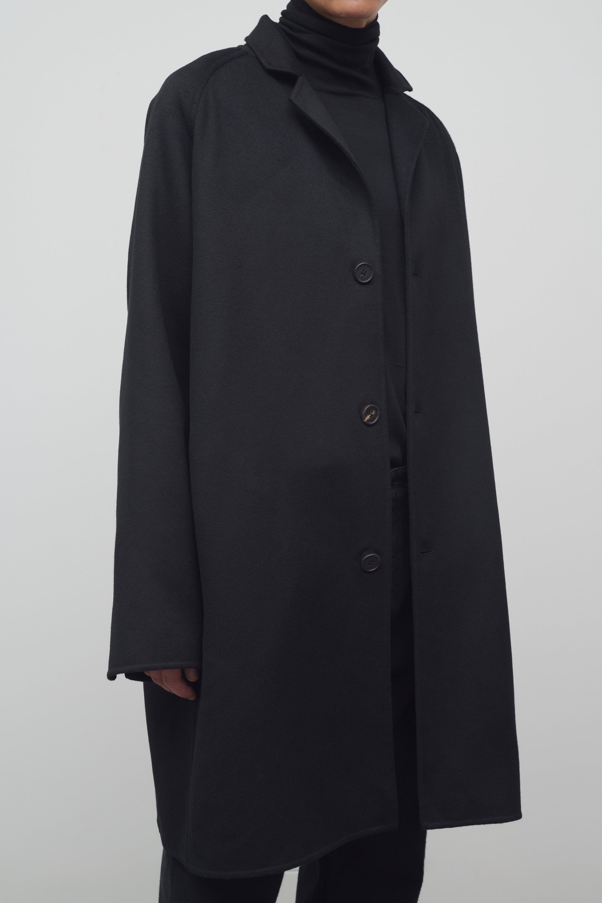 Elide Coat in Cashmere - 6
