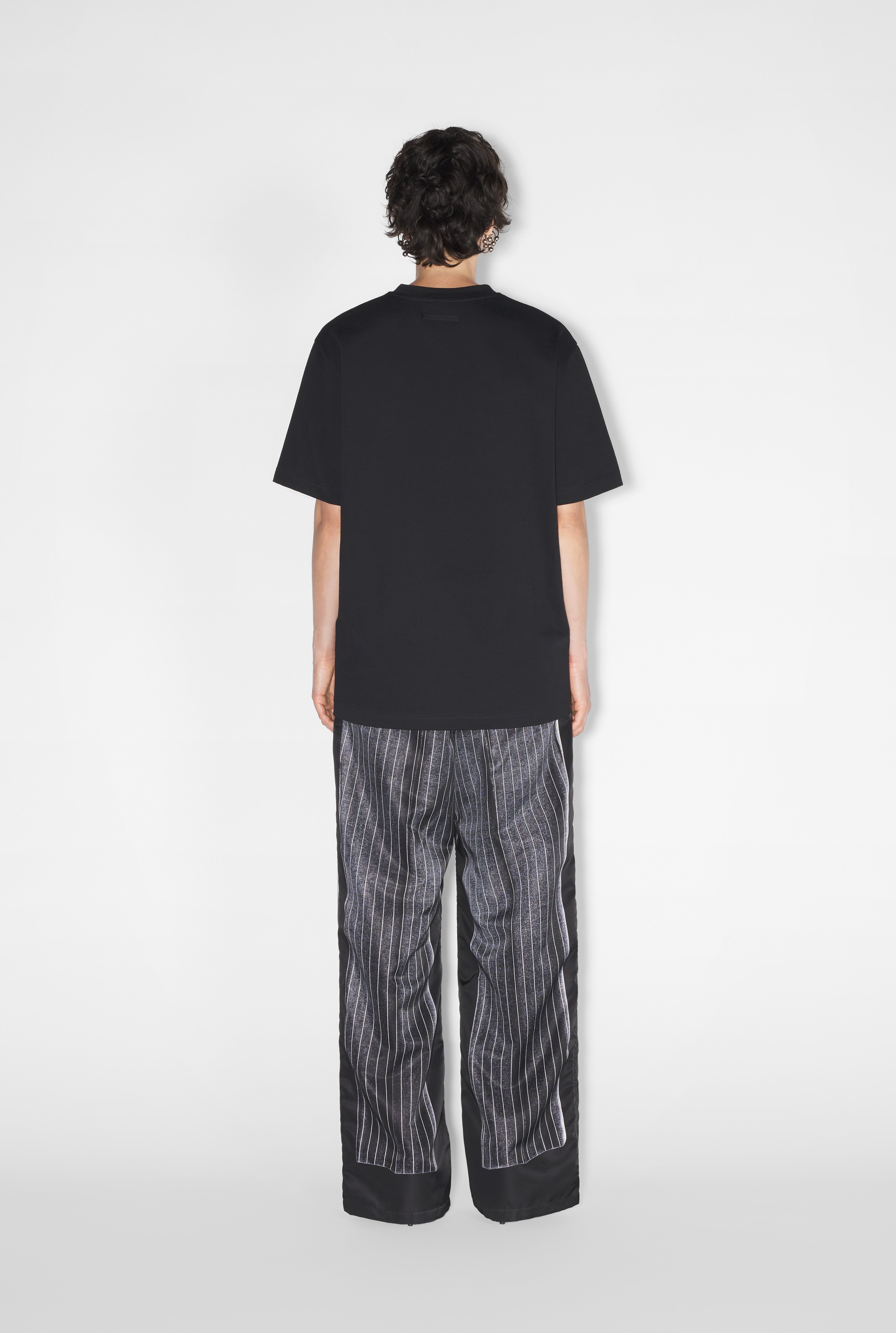 THE LARGE BLACK JEAN PAUL GAULTIER T-SHIRT - 3