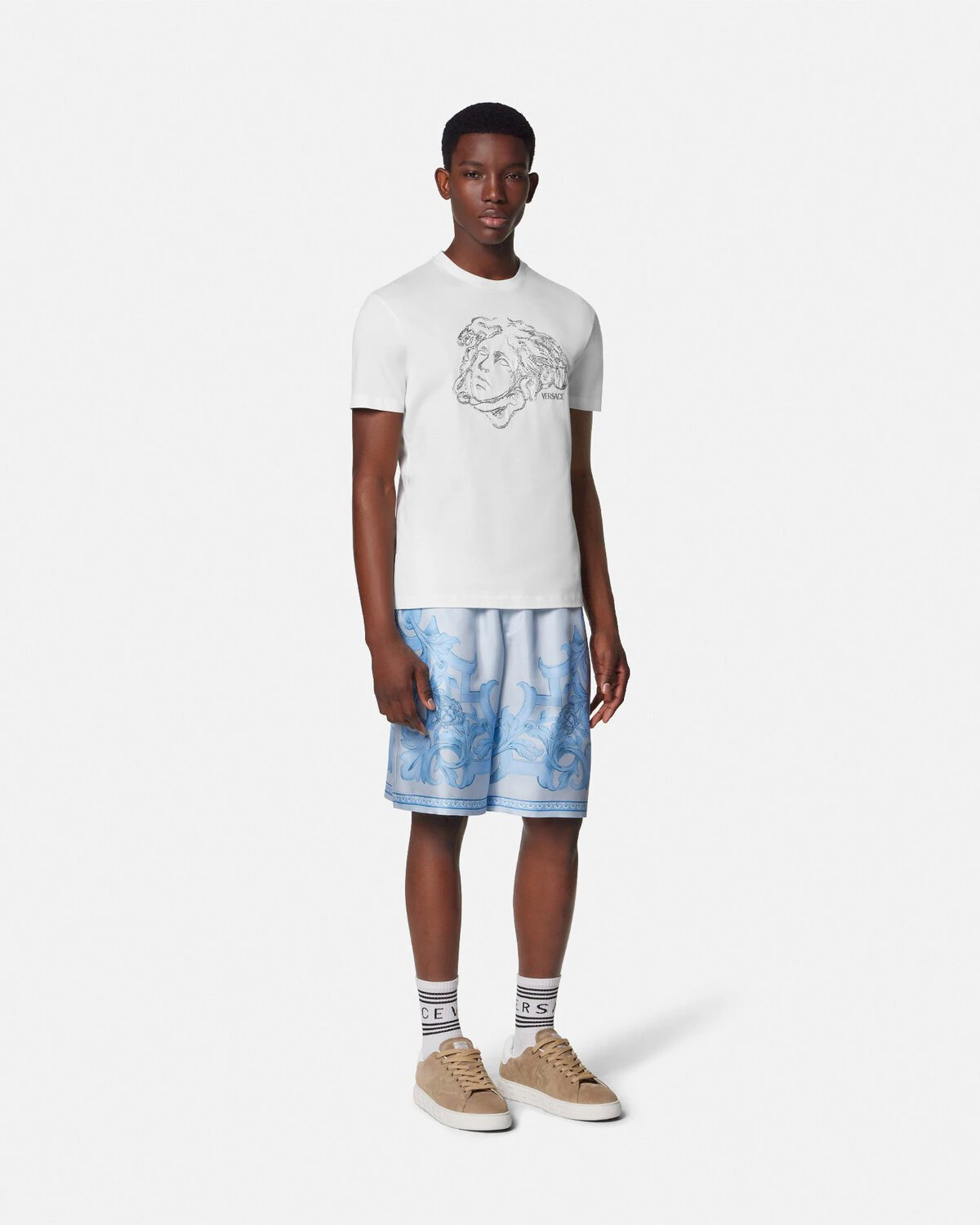 Crystal Embroidered Medusa Study T-Shirt - 2