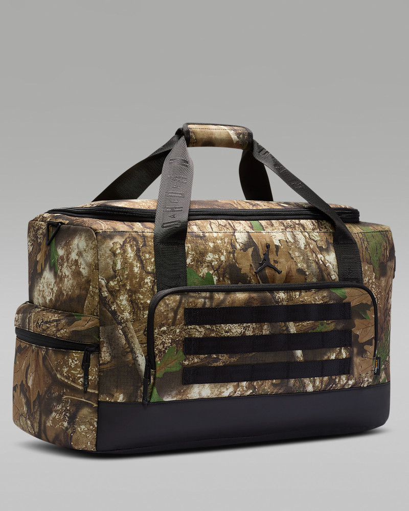 Jordan Jordan Realtree Collectors Duffel Bag (44L) outlook