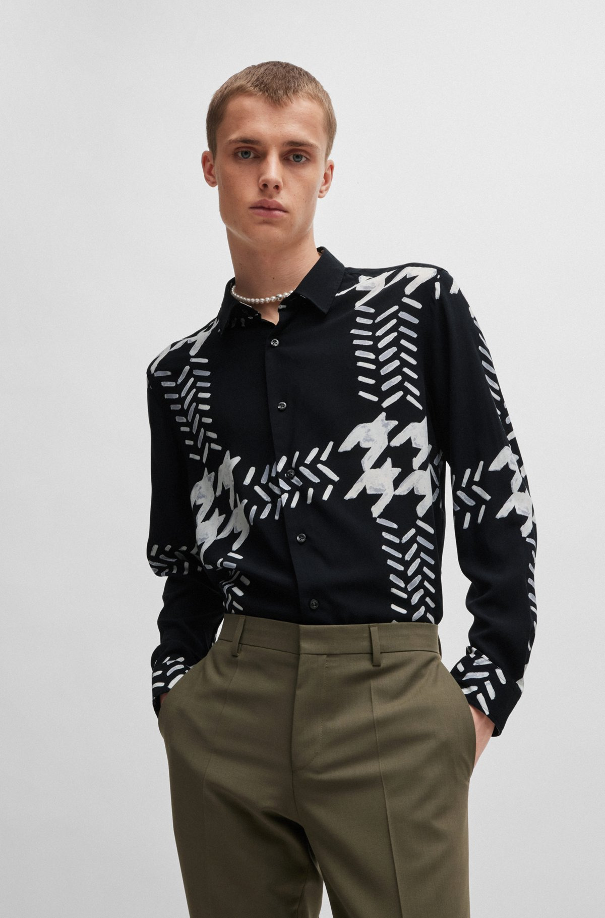 RELAXED-FIT SHIRT IN PRINTED CANVAS WITH KENT COLLAR - 2