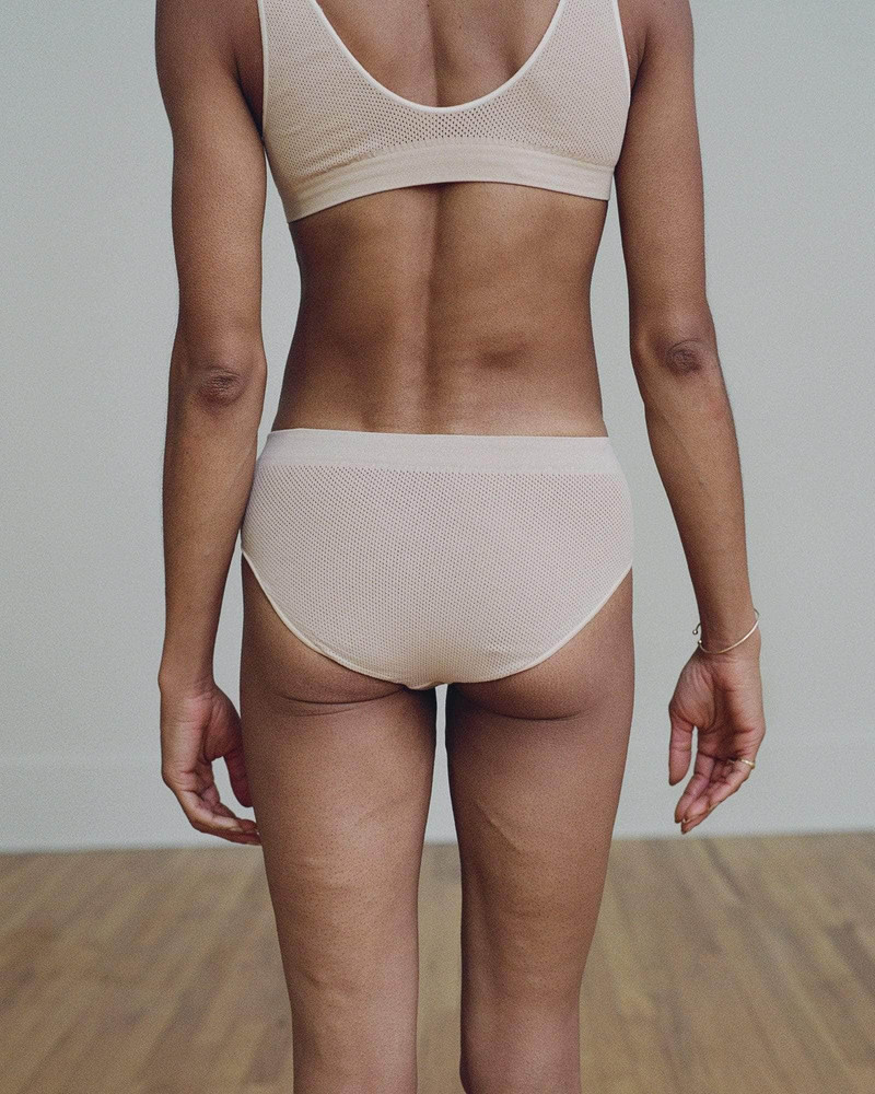 BASERANGE Odea Pants - Organic Cotton Mesh outlook