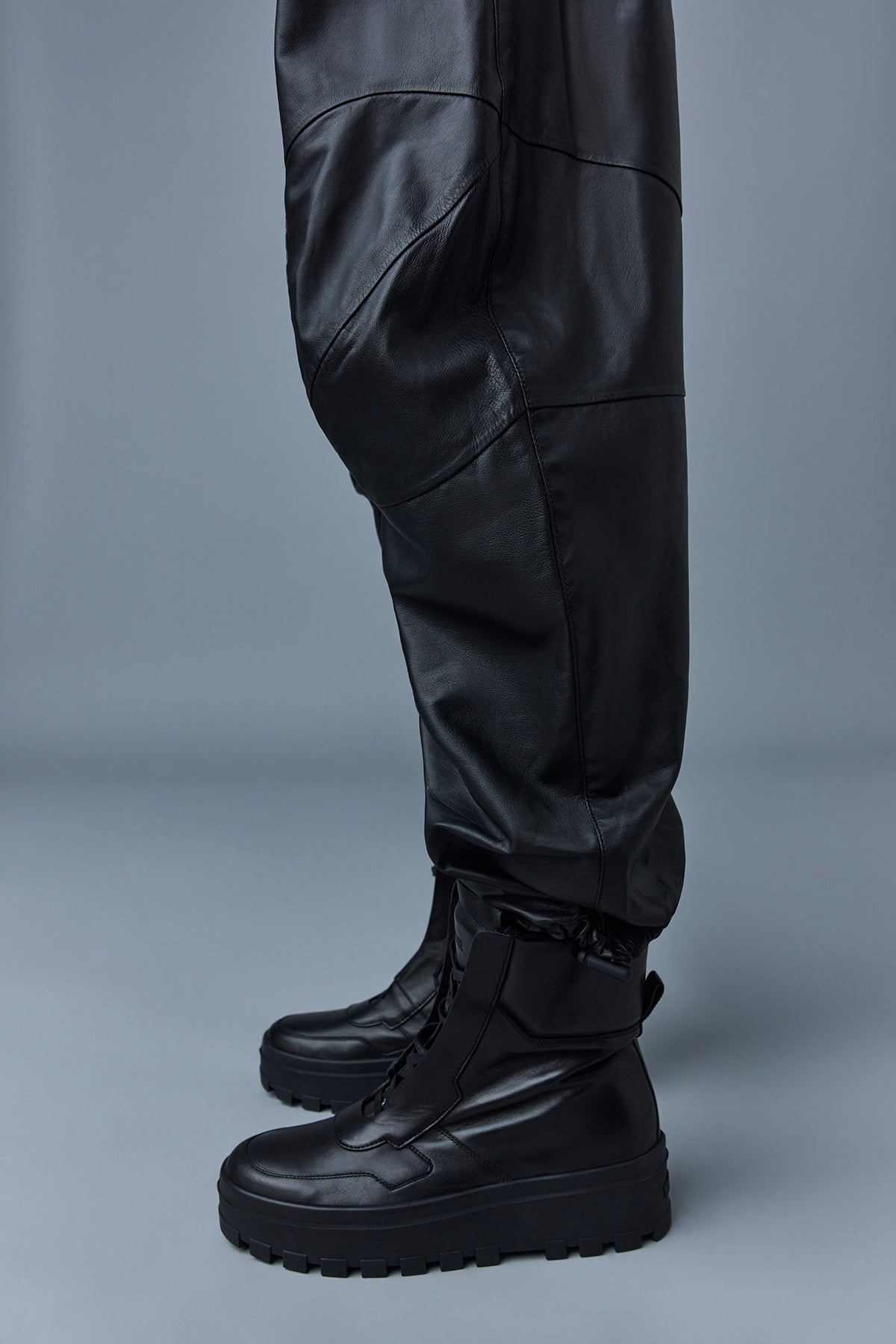 ISAK Supple leather pants with articulated knees - 5