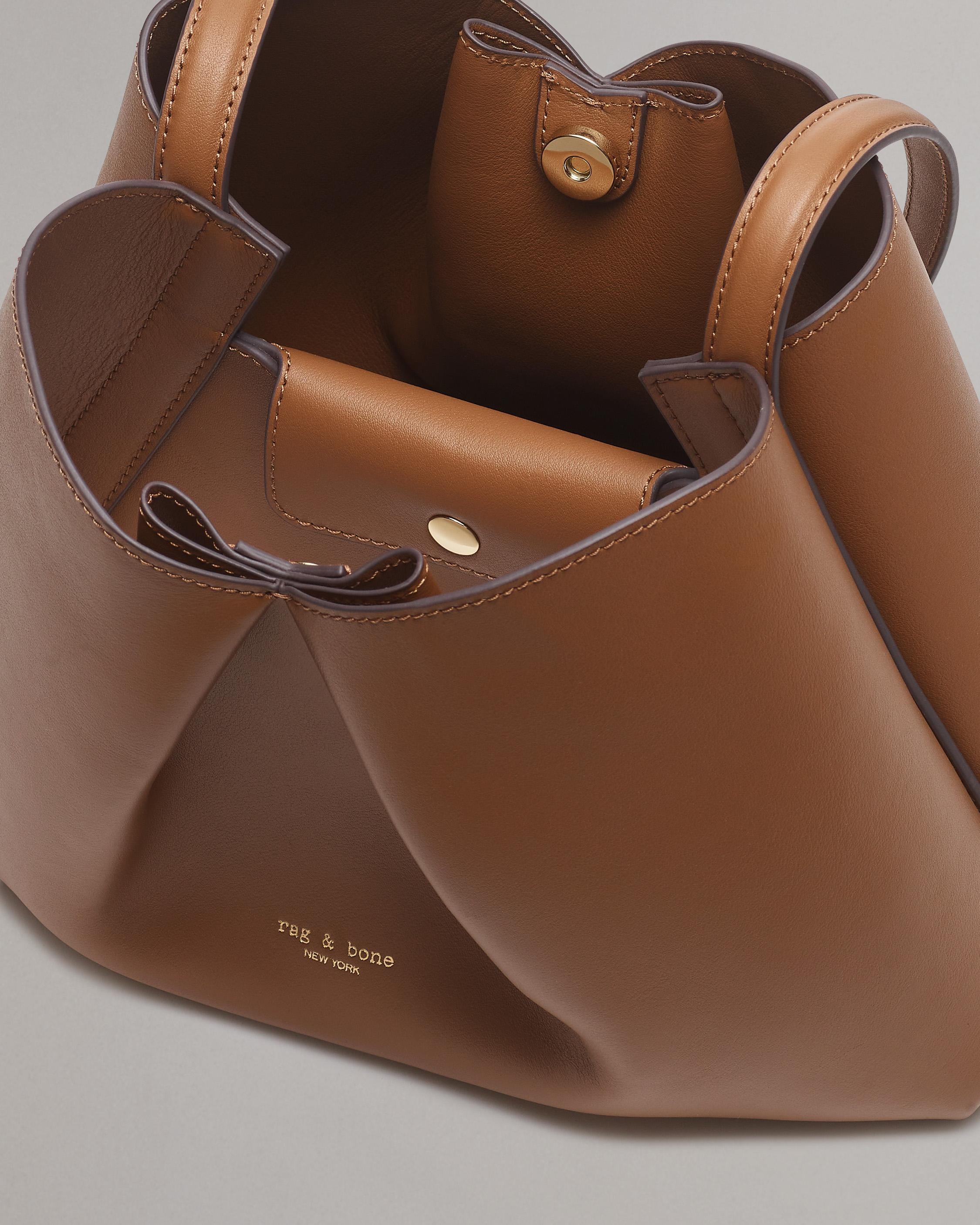 Bloom Medium Leather Crossbody Bag - 3