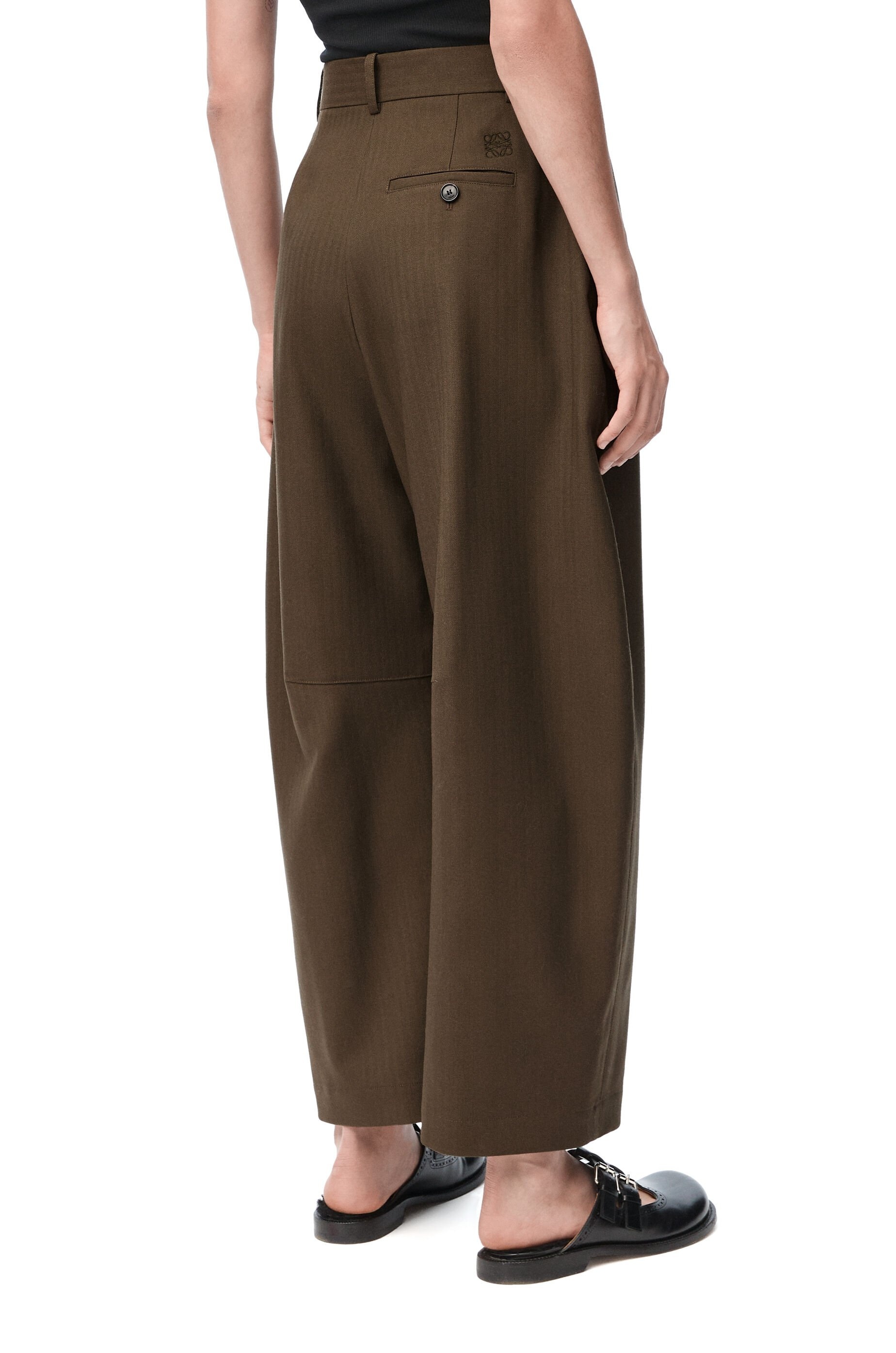 Barrel trousers in wool - 4