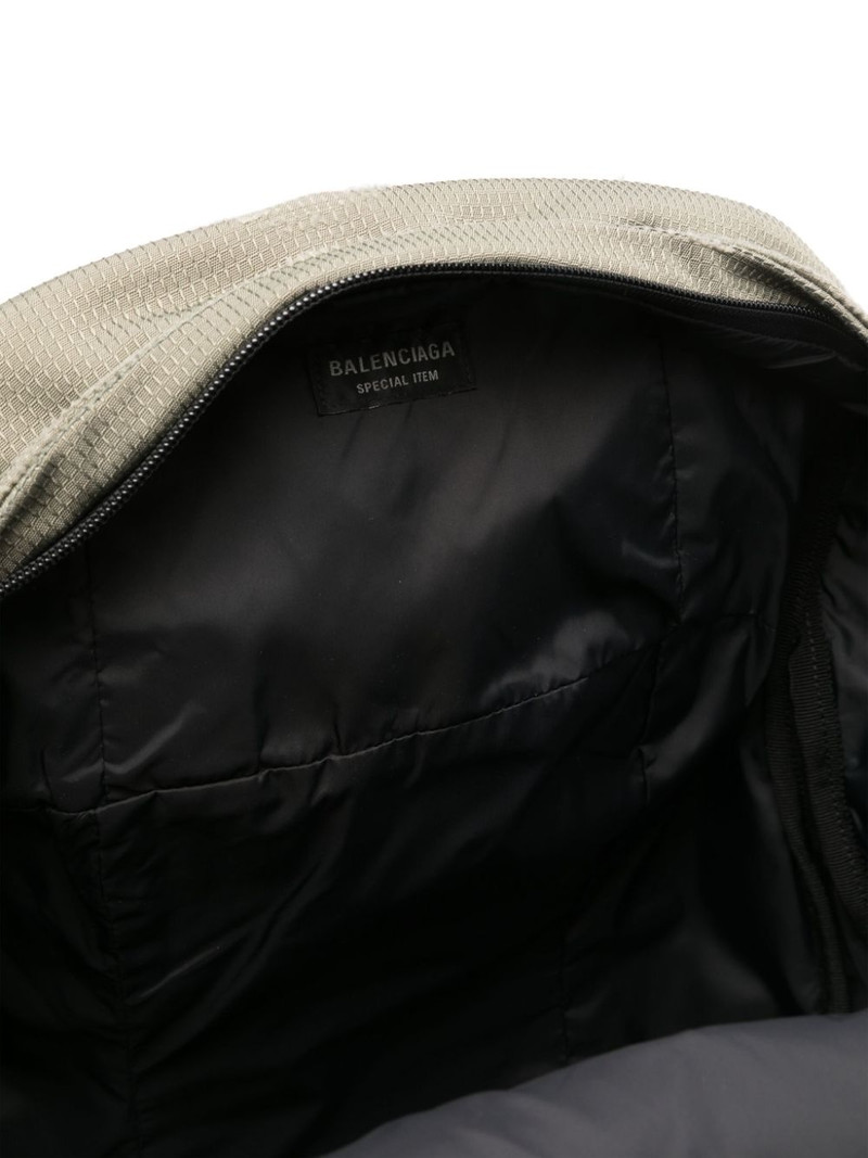 distressed-effect backpack 5