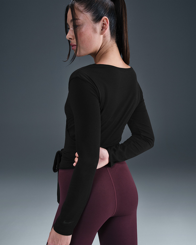 Nike Nike One Relaxed Women's Dri-FIT Top outlook