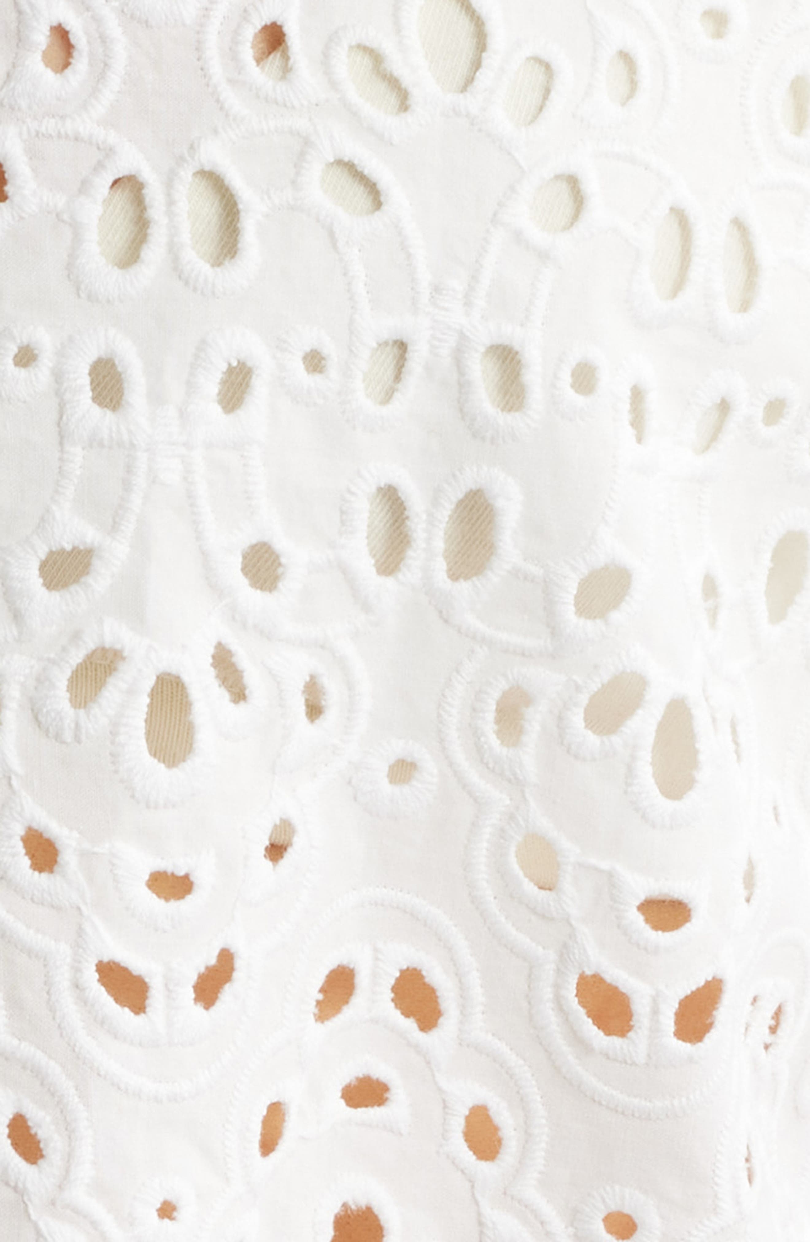 FRAME The Deco Cotton Eyelet Button-Up Shirt in White at Nordstrom - 6