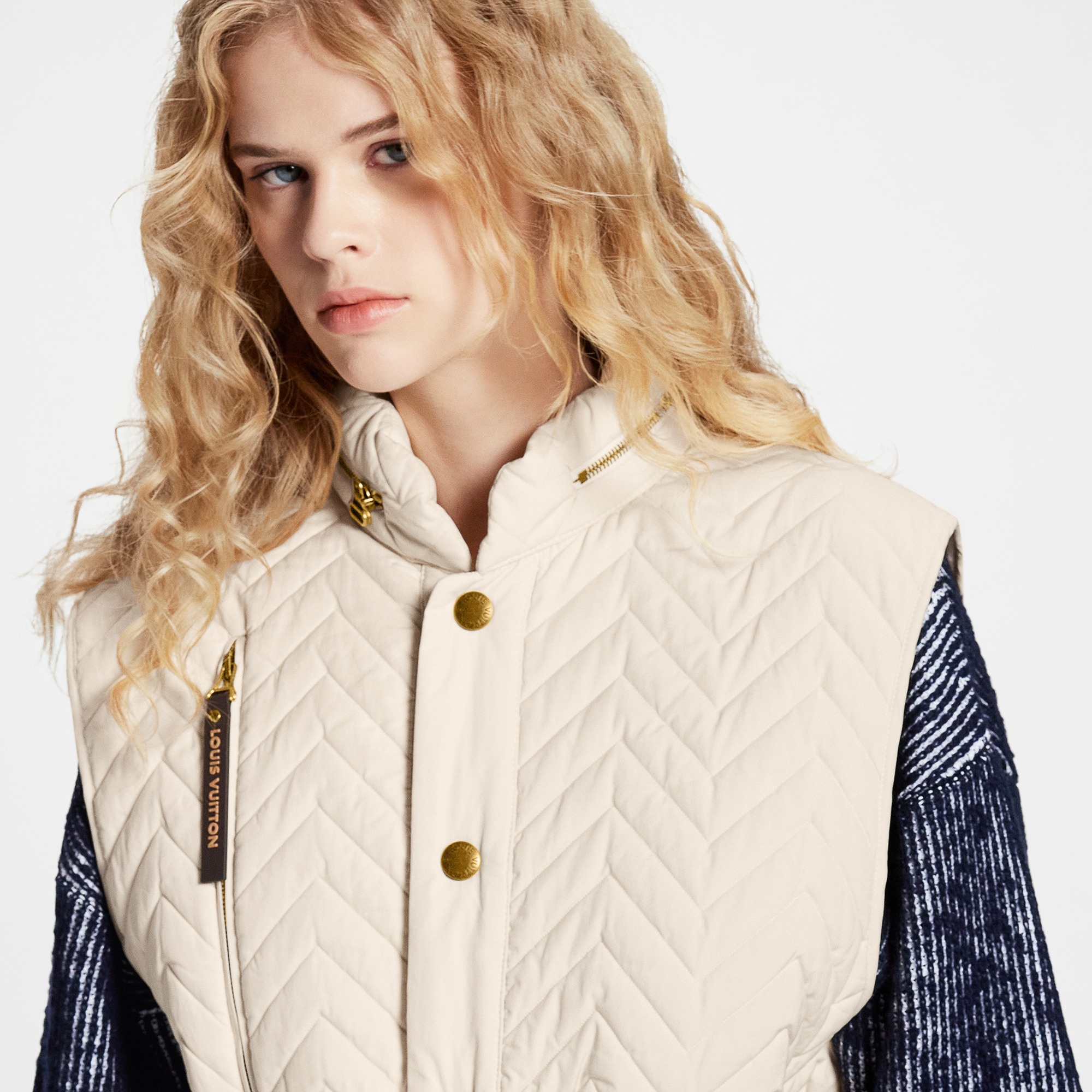 Herringbone Quilting Sleeveless Jacket - 4