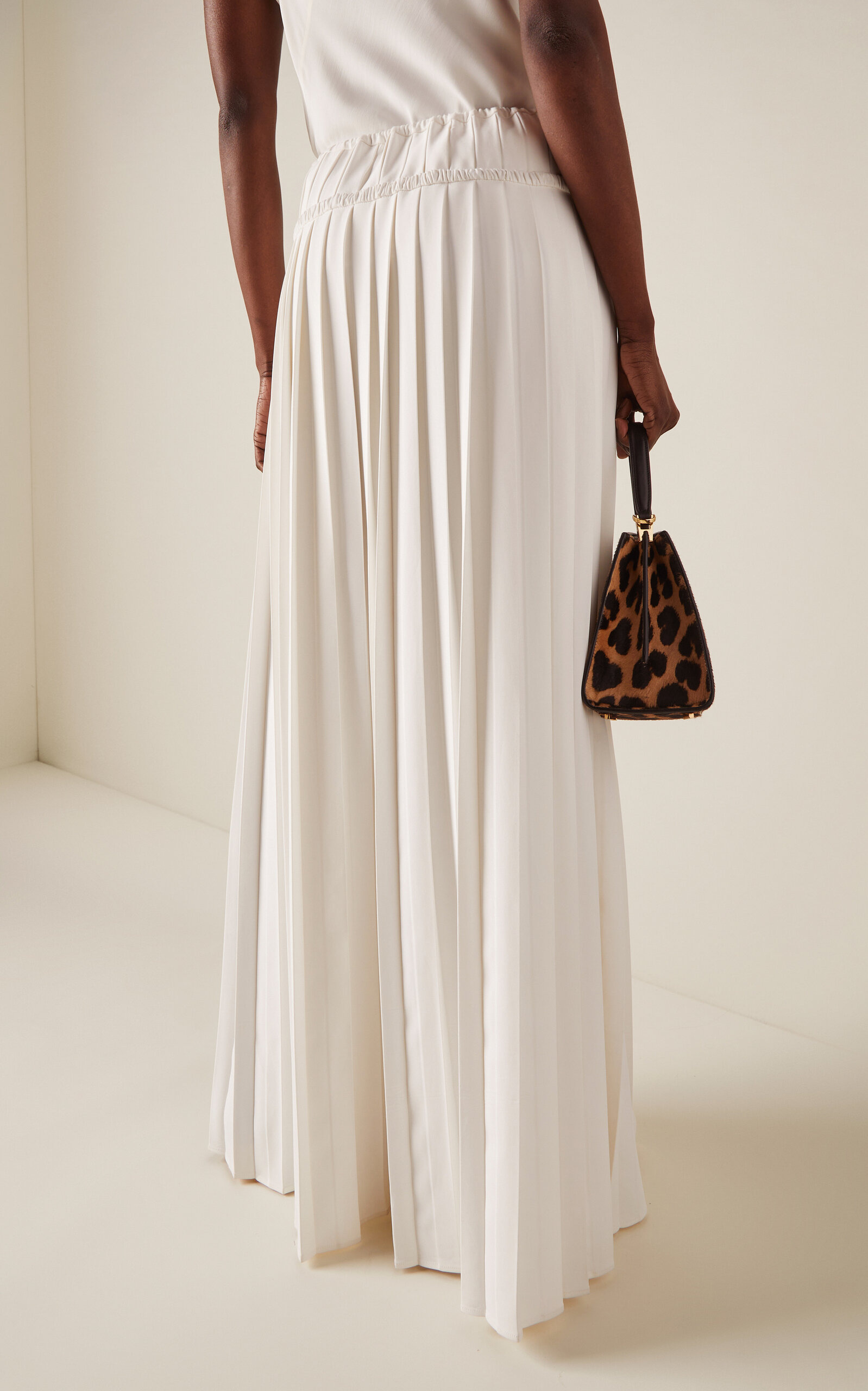 Pleated Crepe Maxi Skirt neutral - 4