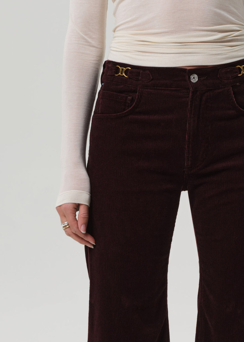 Citizens of Humanity Kimberly Flare With Horsebit Corduroy
In Mahogany outlook
