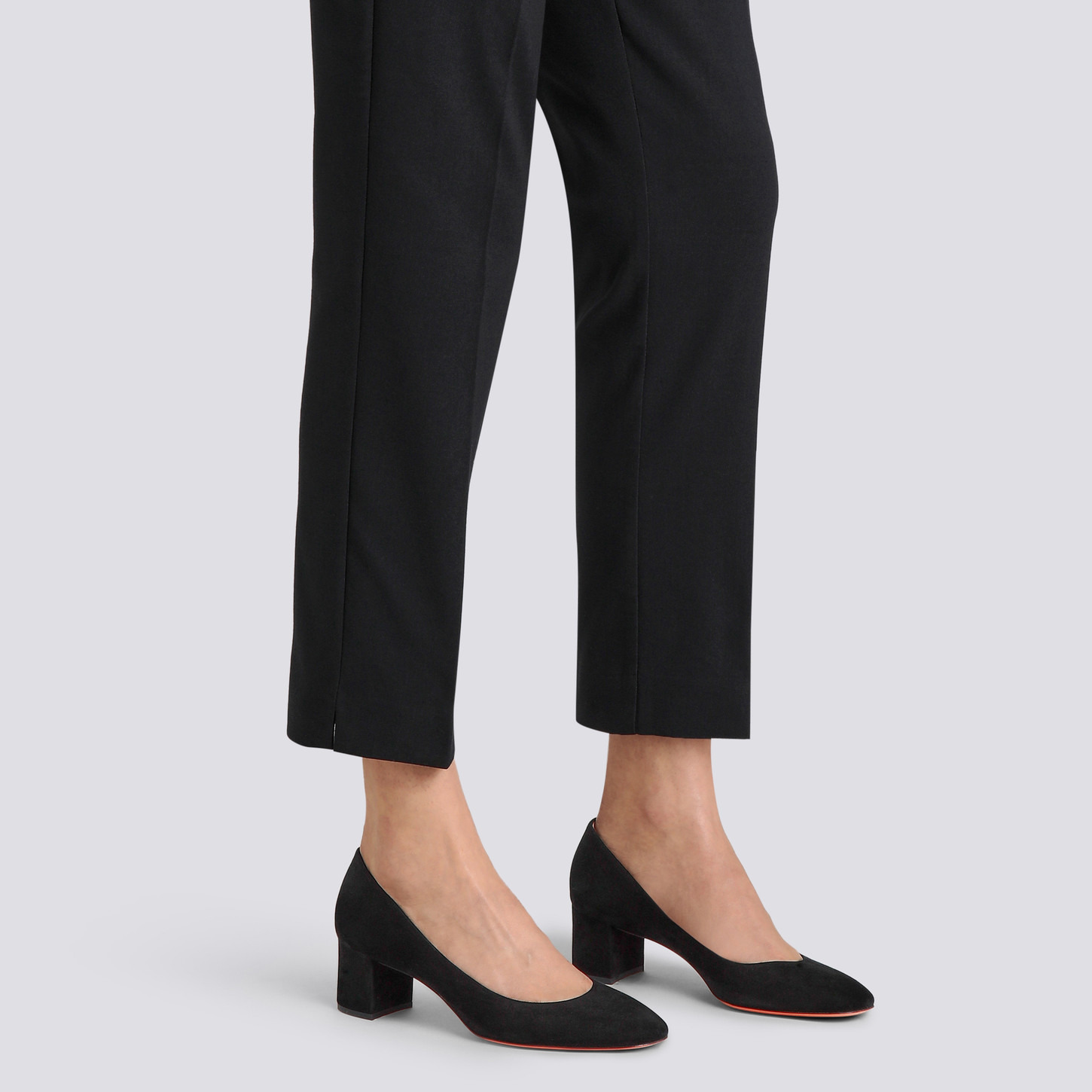 Women's black suede low-heel pump - 2