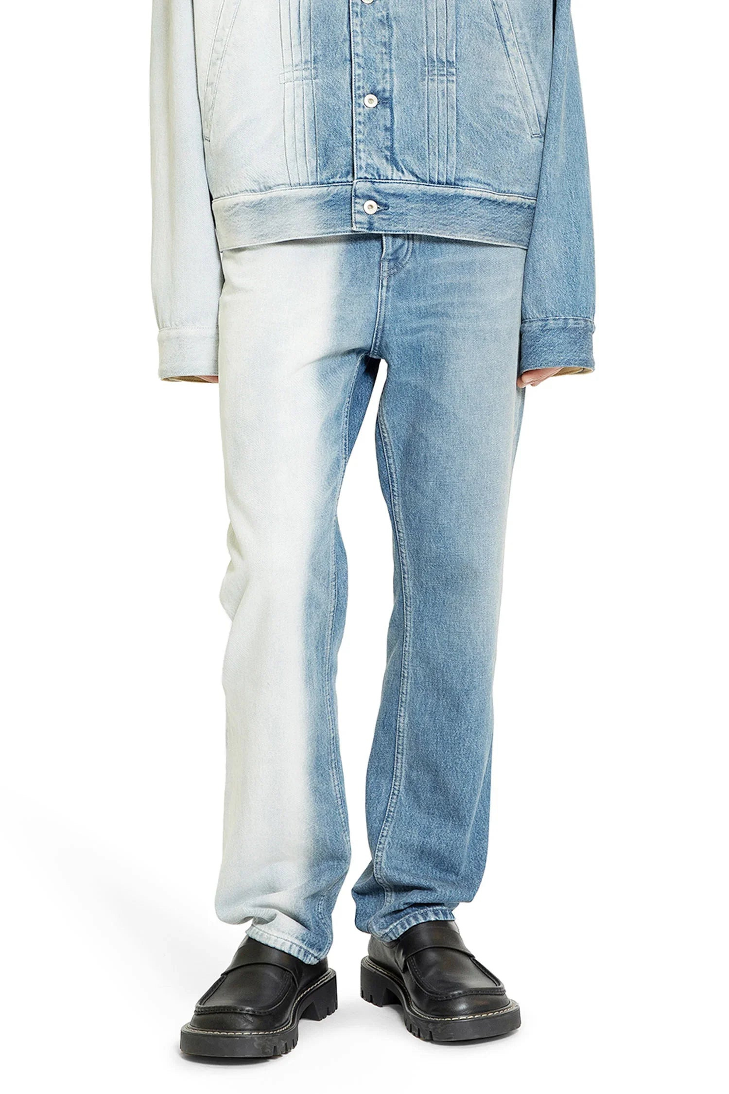 Straight-Leg-Jeans-In-Denim - 5