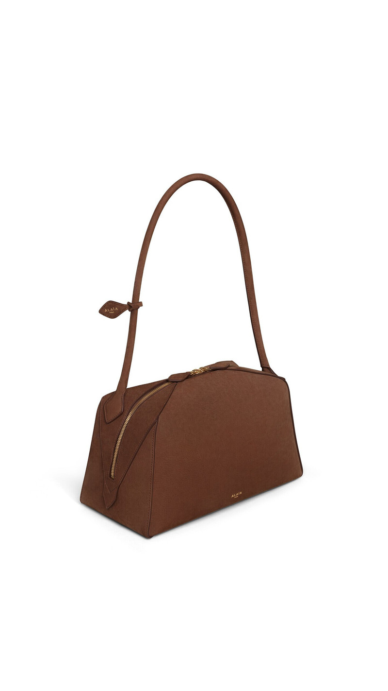 Alaïa LE BOULEDOGUE BAG IN NUBUCK outlook