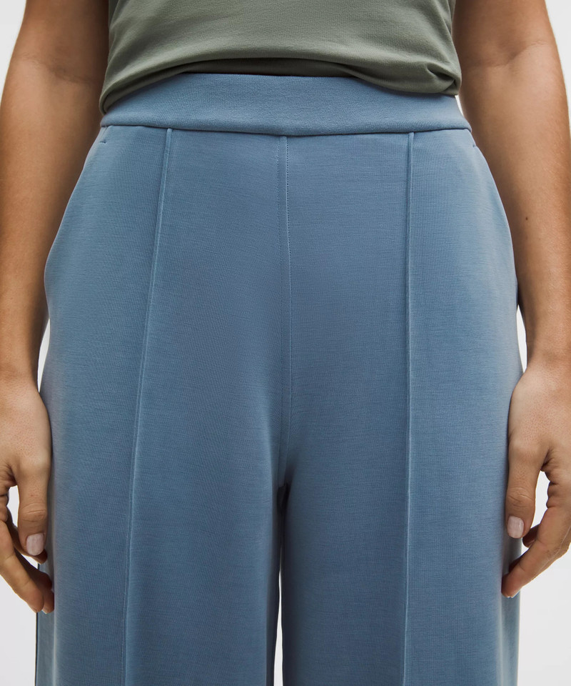 Softstreme Pintuck High-Rise Wide-Leg Pant *Regular 6