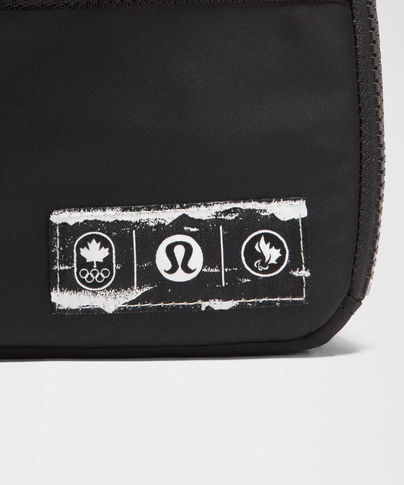 Team Canada Future Legacy Easy Access Bag 1.5L *COC CPC Logo 5