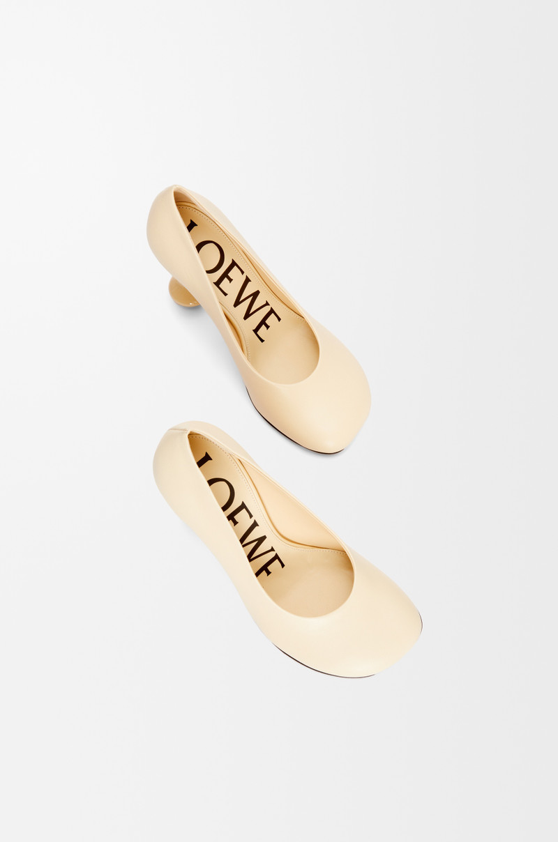 Toy pump in goatskin 4