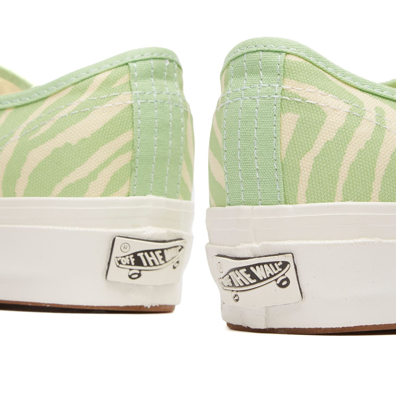 Vans Vans LX 정통 44 운동화 outlook