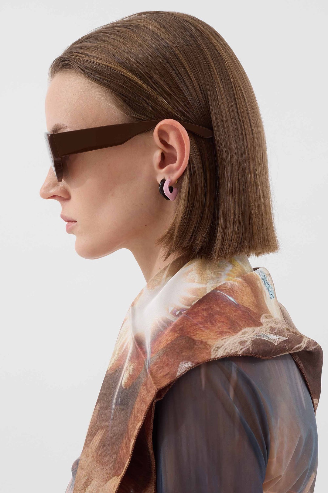 SINGLE METALLIZED EARRING / pink matte - 2