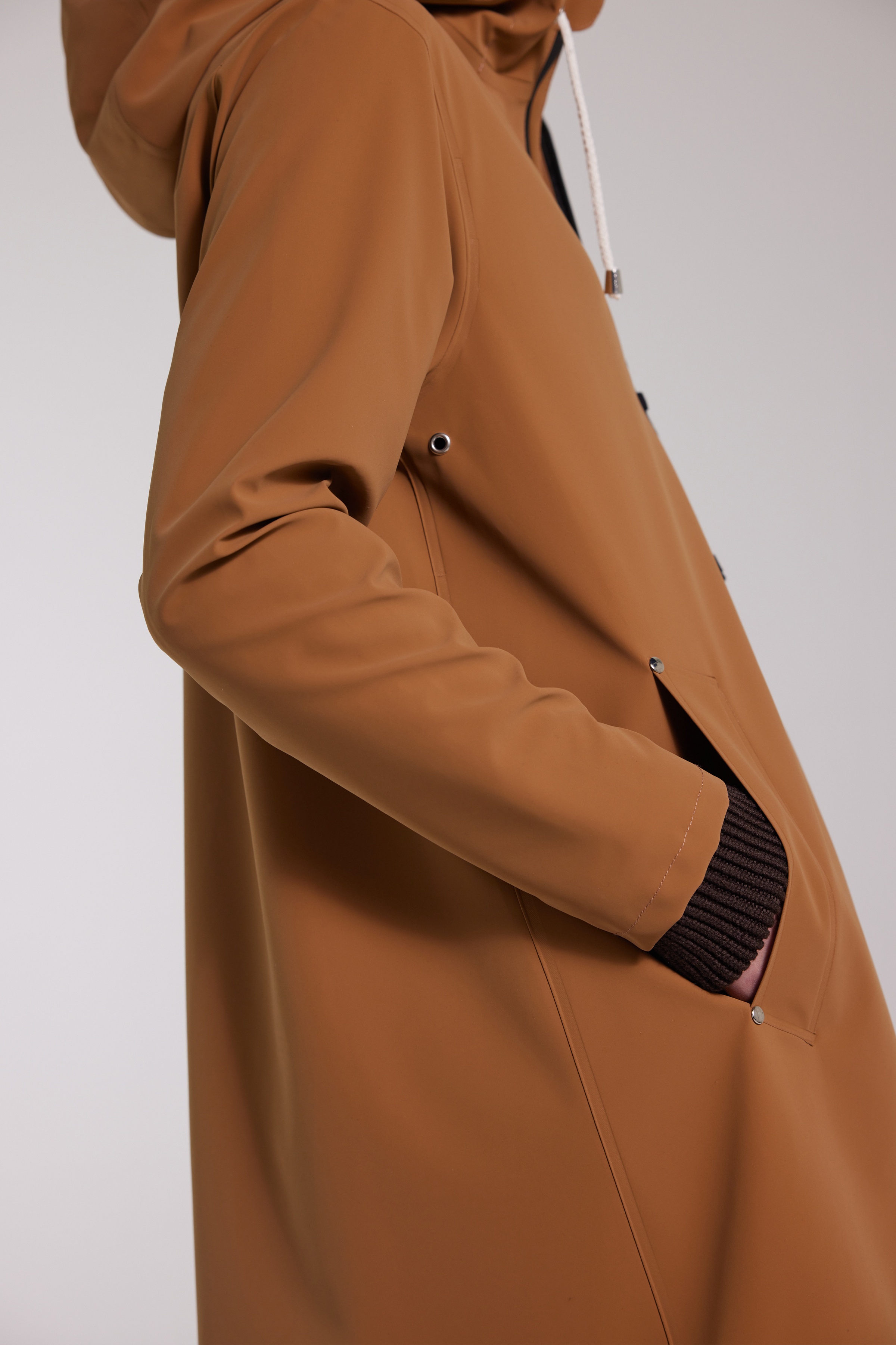 Mosebacke Lightweight Matte Zip Raincoat Cognac - 3