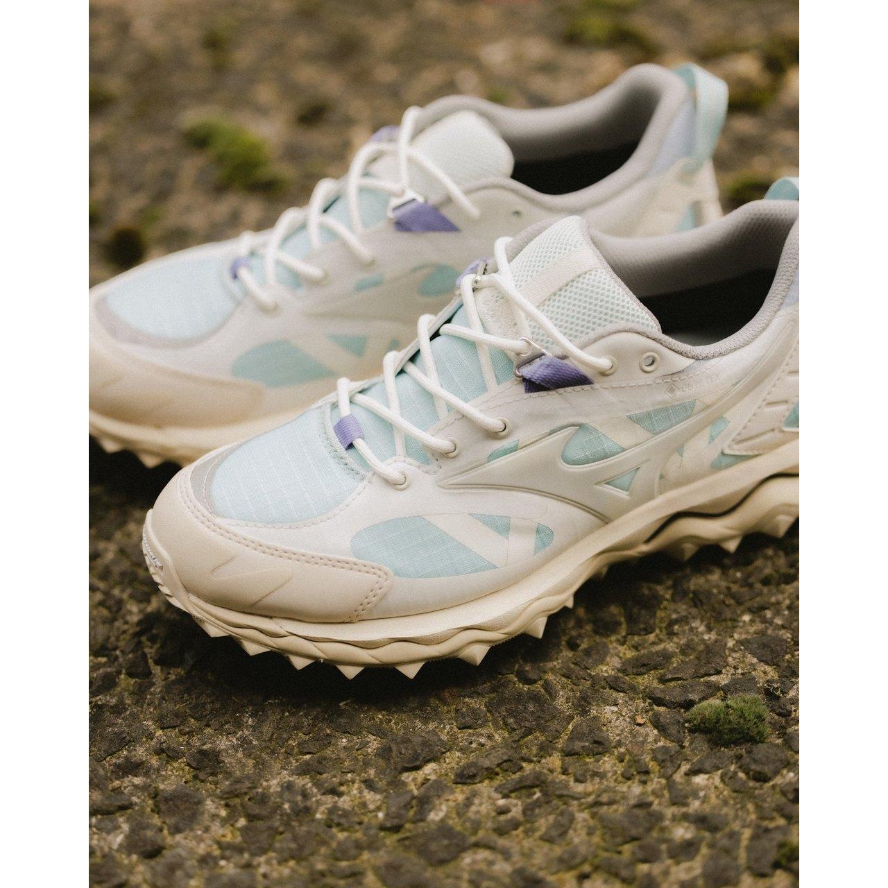 Wave Mujin TL GTX Sports Style Sneaker - 10