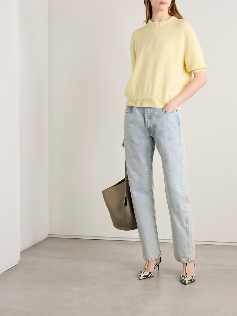 KHAITE Callum 중간층 직각 청바지 빛 denim outlook