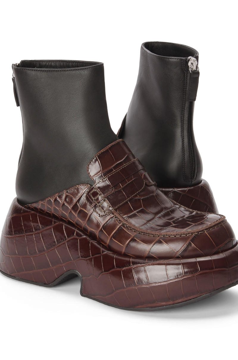 Wedge loafer boot in calfskin 4