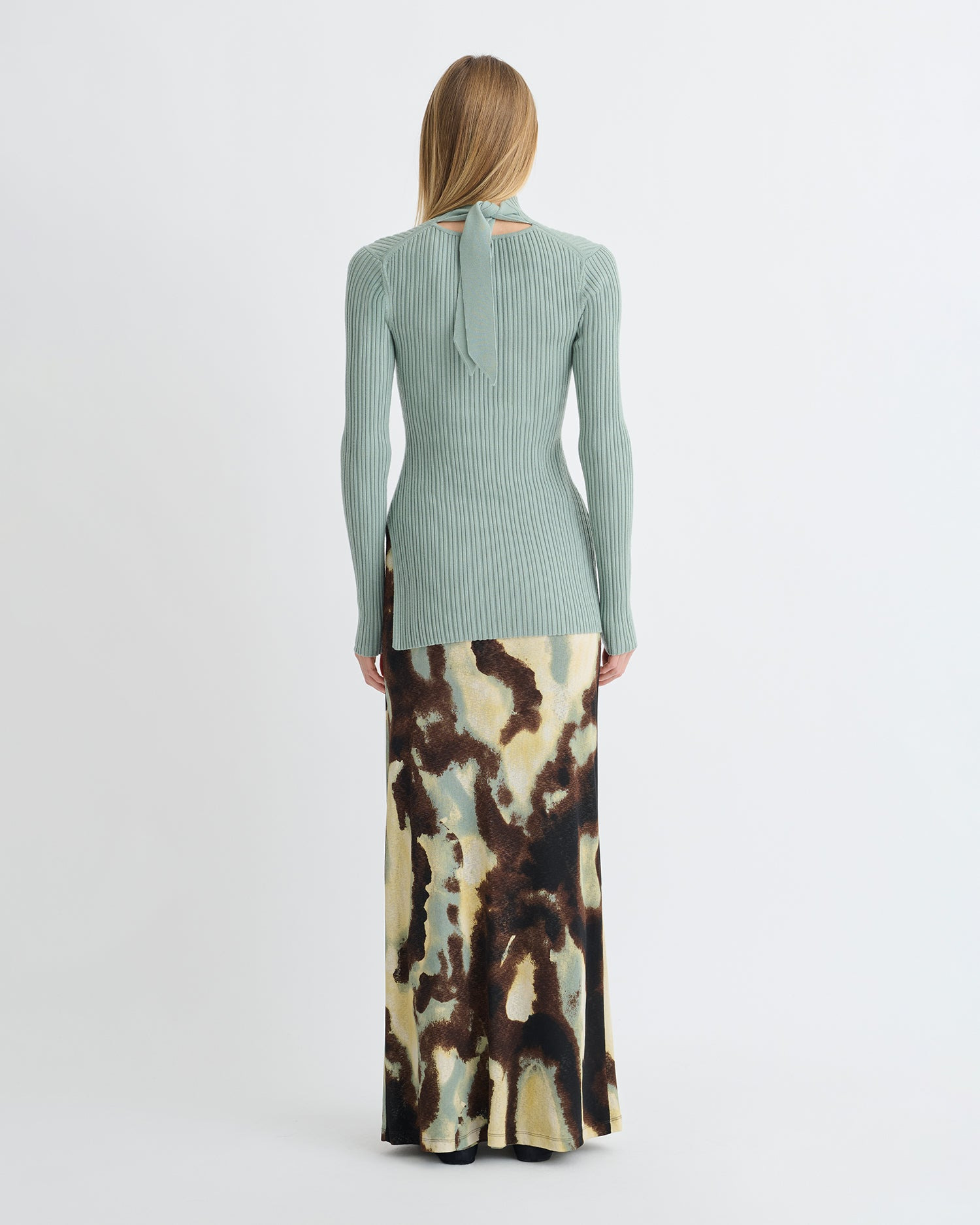 Fine Merino Rib Long Sleeved Top - 4