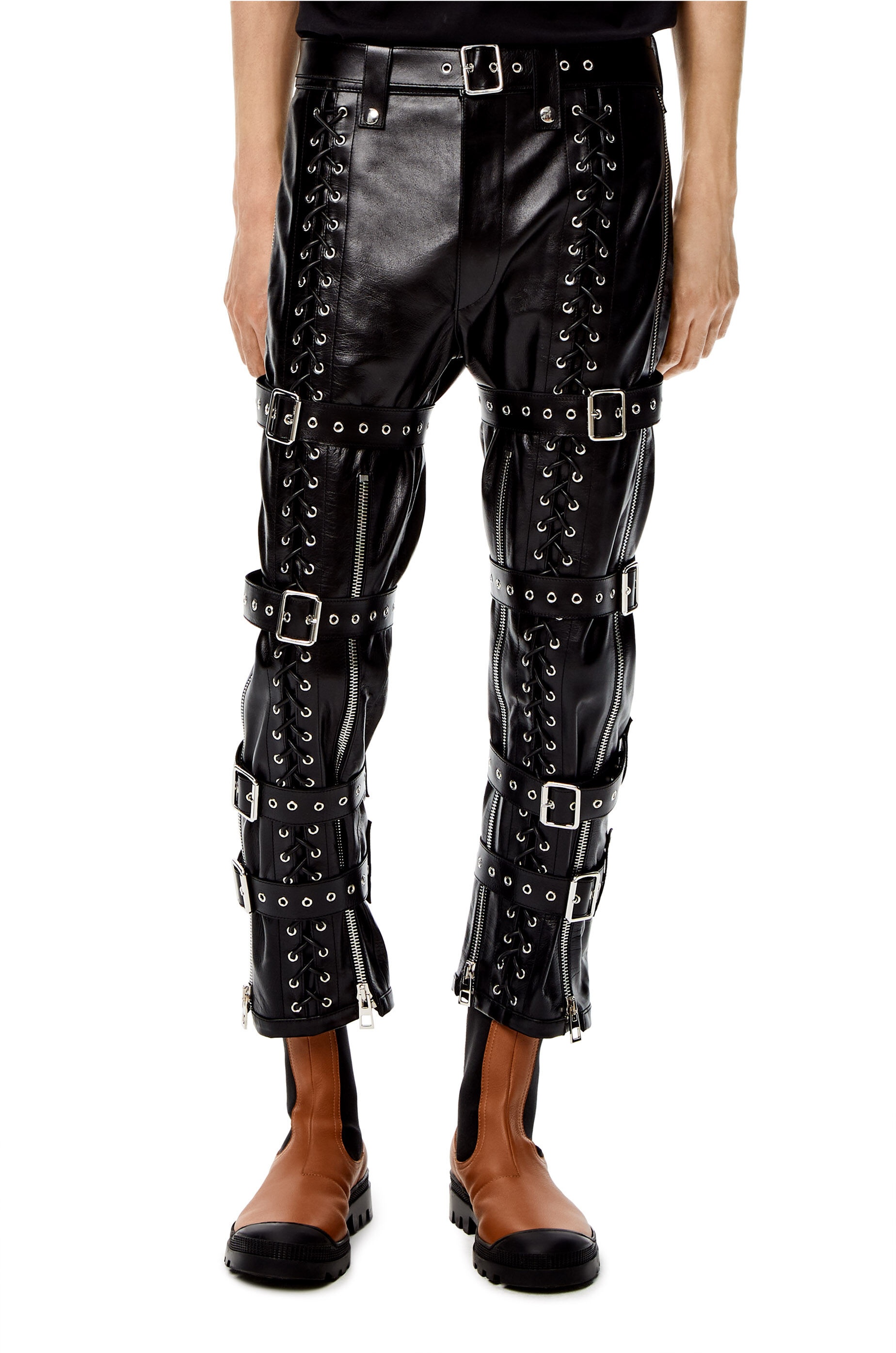 Eyelet trousers in calfskin - 3