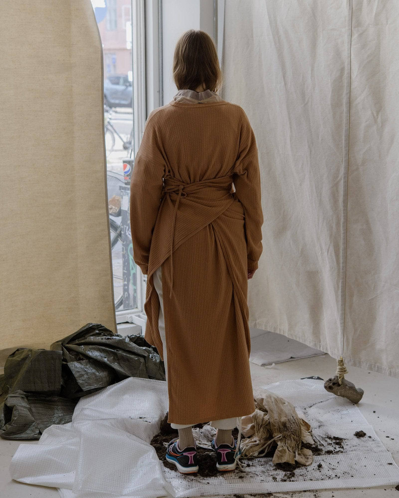 BASERANGE Shaw Kaftan - Organic Cotton Rib Jersey outlook