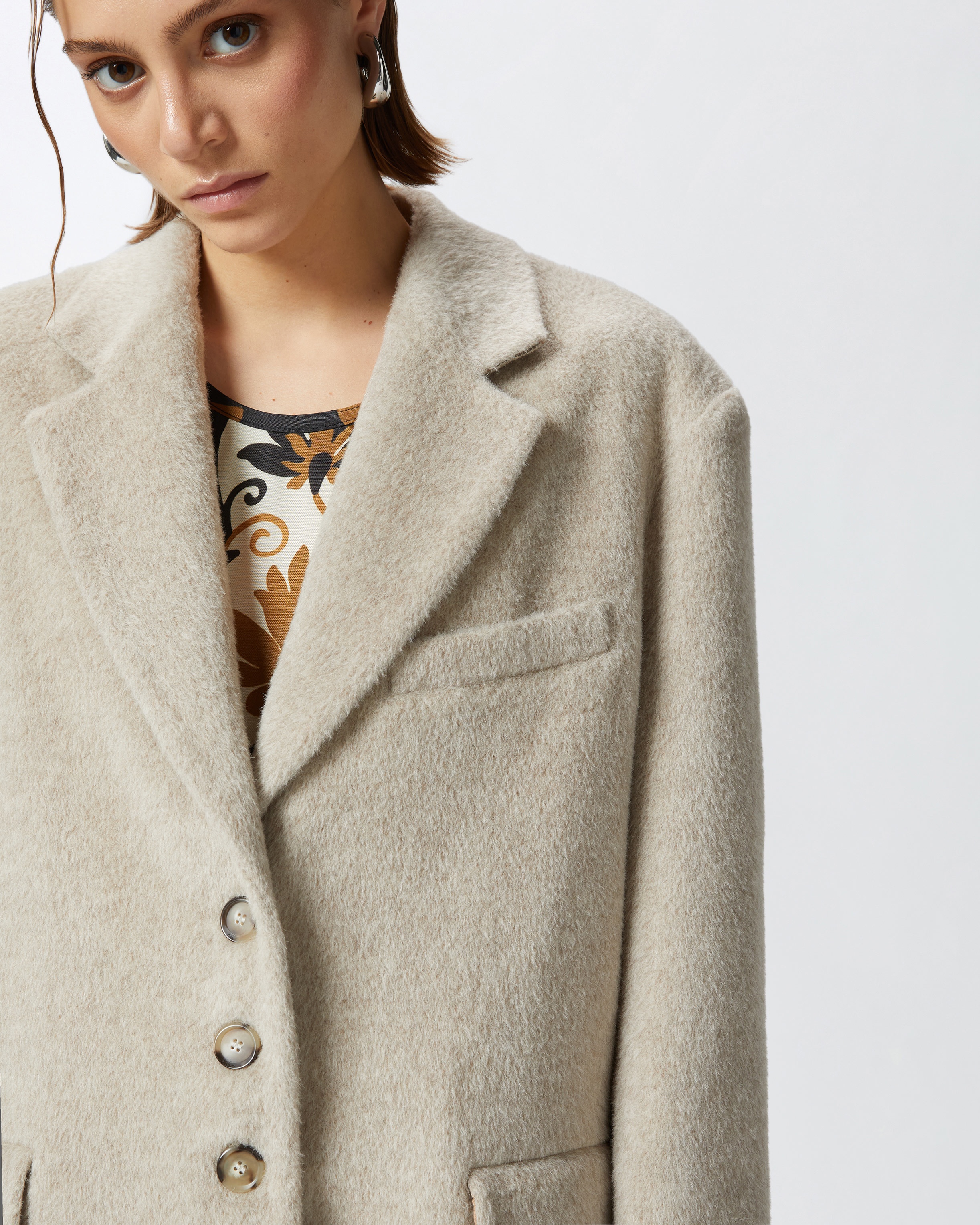 SHORT SINGLE-BREASTED COAT IN BEAVER - 5