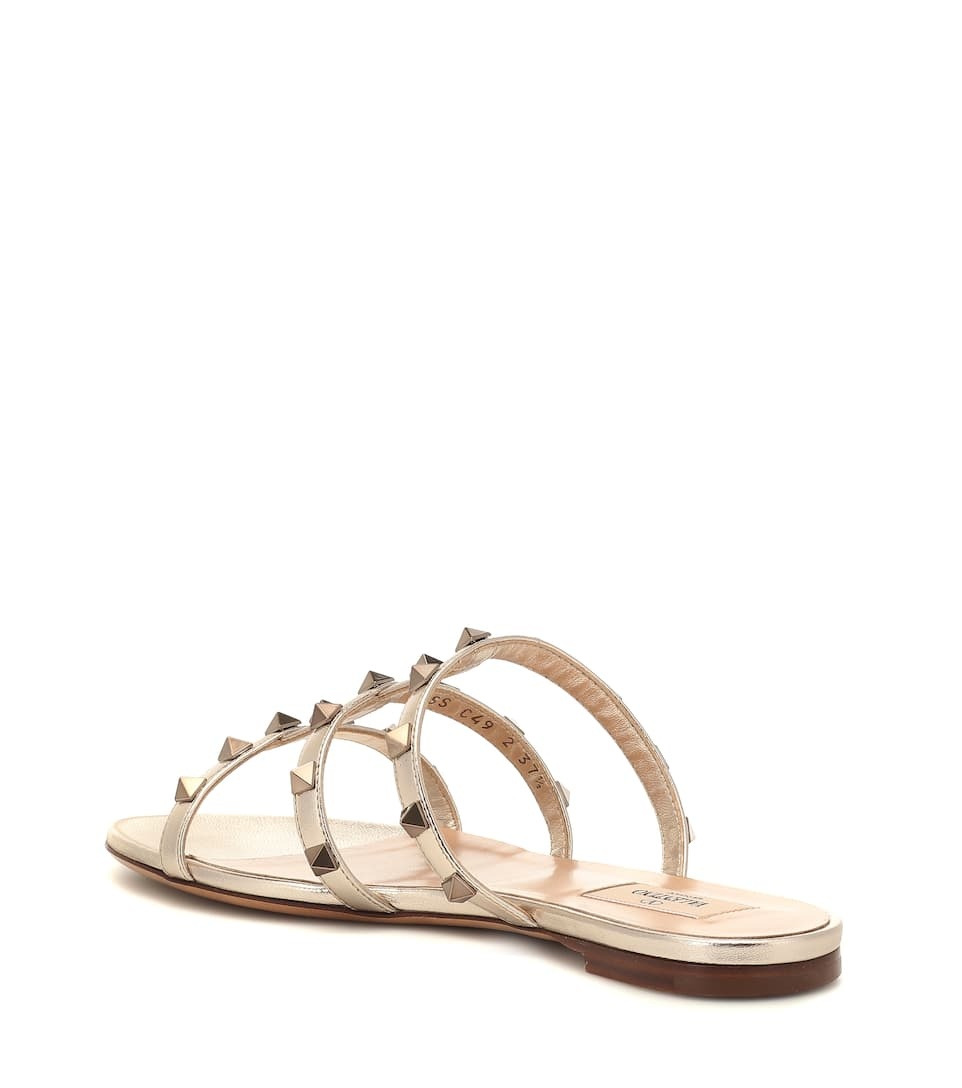 Rockstud leather sandals - 3