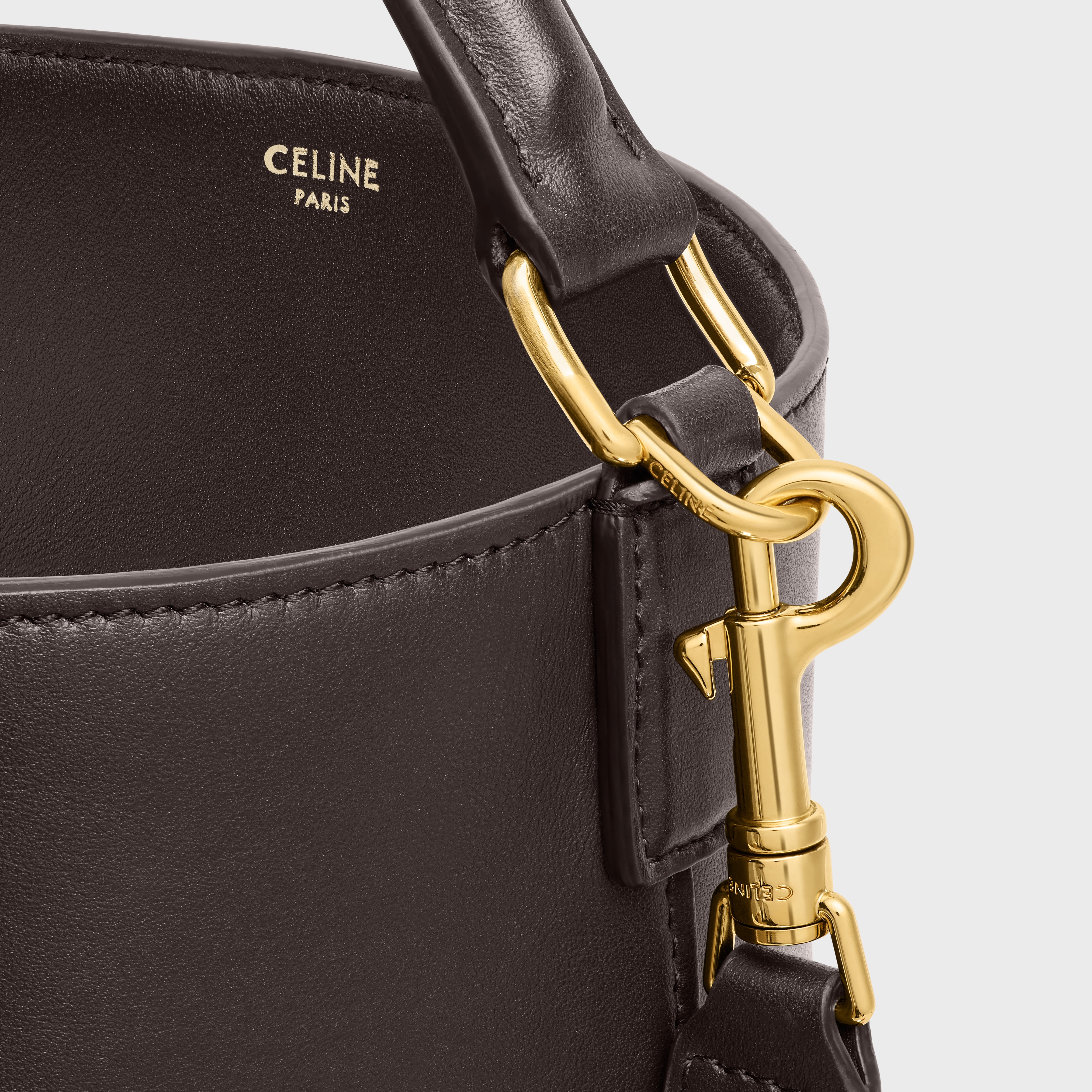 MEDIUM LOUISE BAG in SMOOTH CALFSKIN - 4