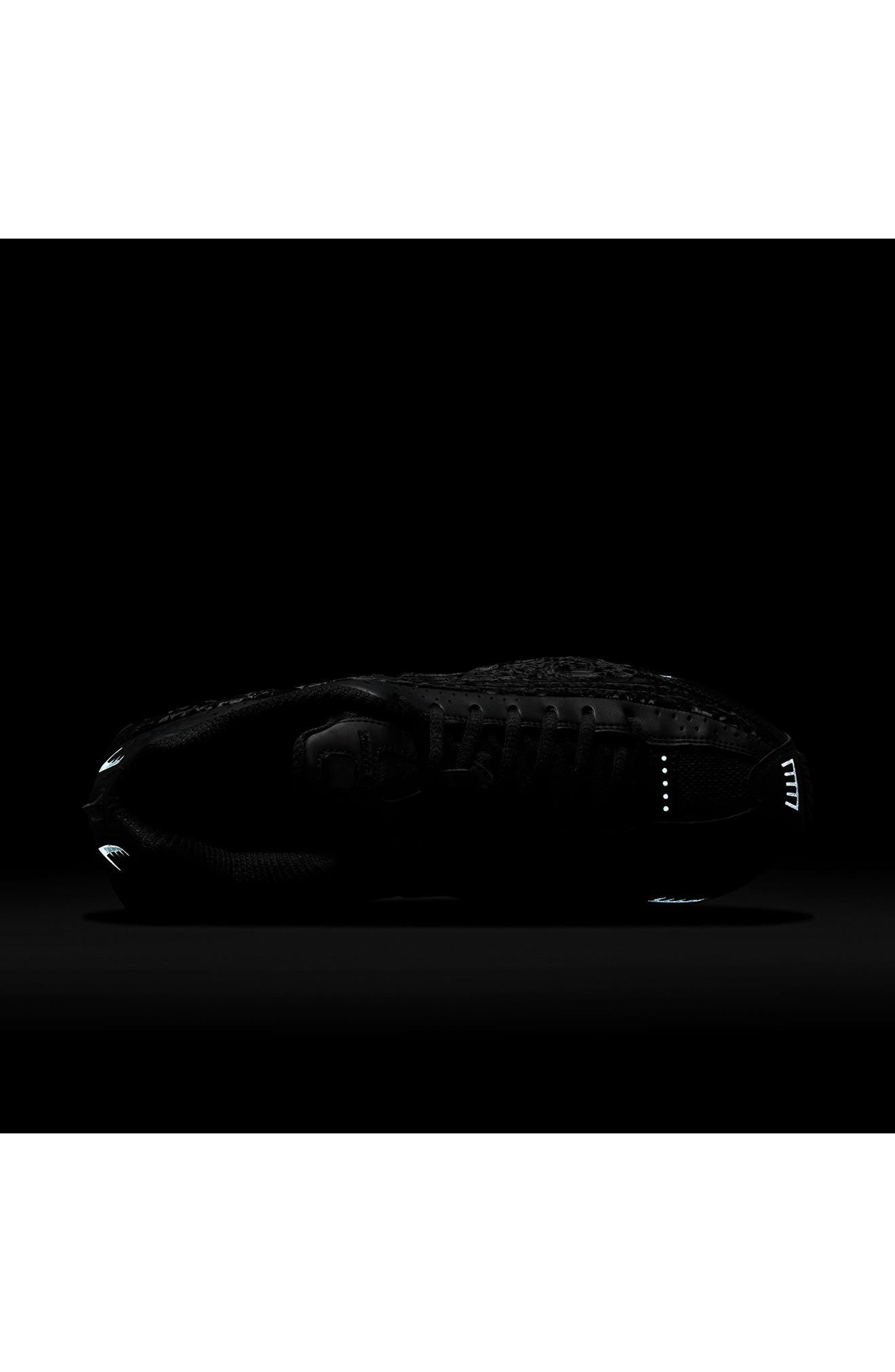 Nike Shox R4 Sneaker in Black/Dark Smoke Grey at Nordstrom - 7