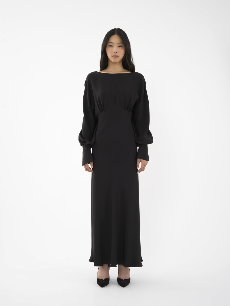 BOAT-NECK LONG FLARED DRESS 3