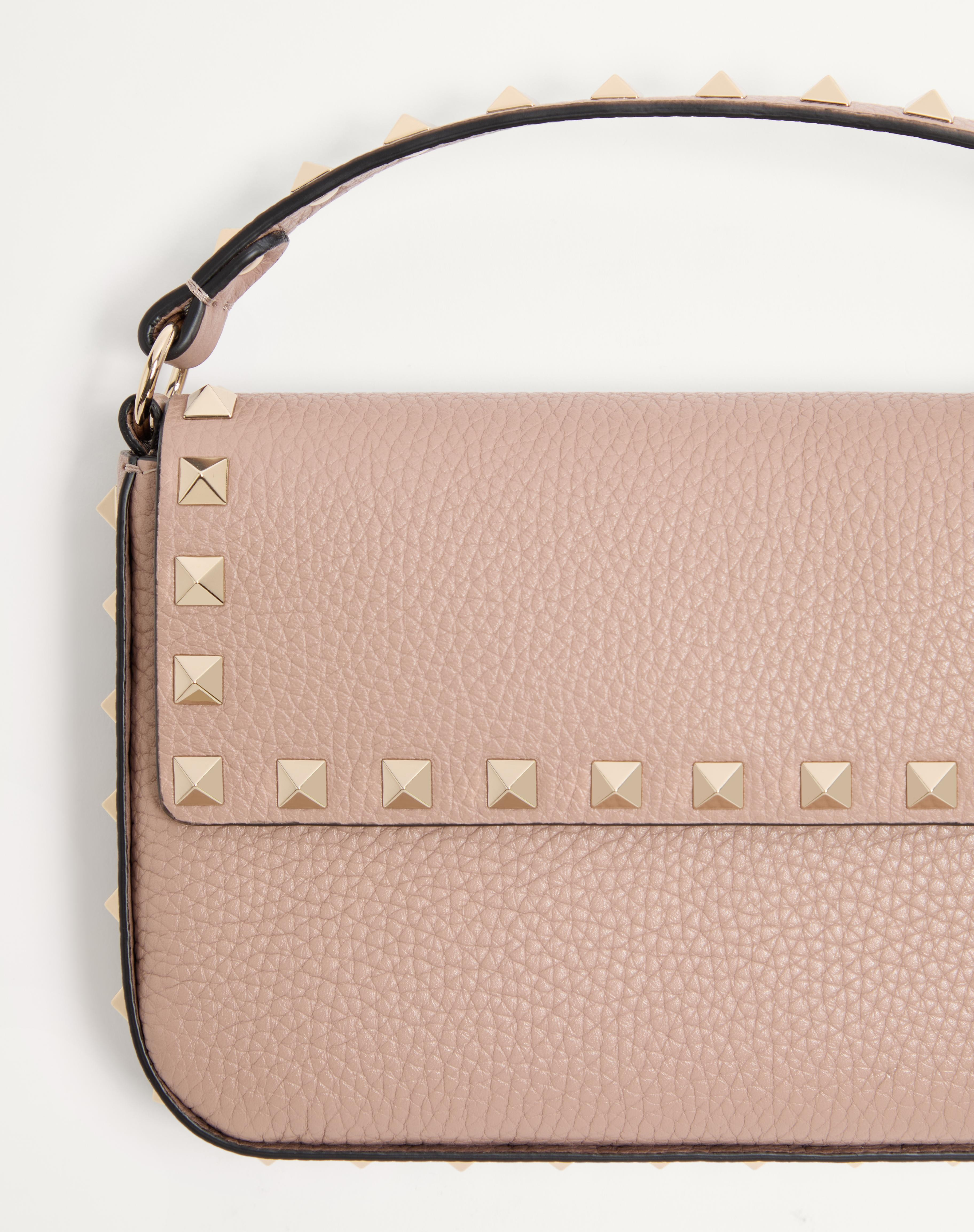ROCKSTUD GRAINY CALFSKIN POUCH - 6