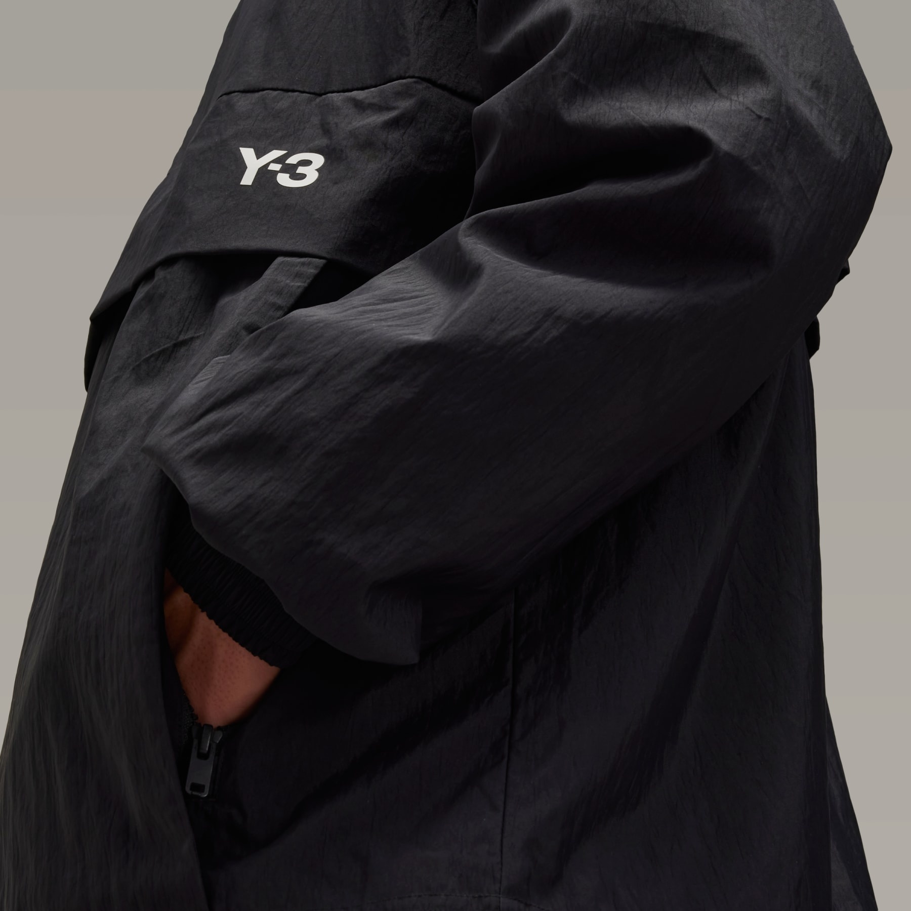 Y-3 3-Stripes Nylon Shell 1/2 Zip Jacket - 8