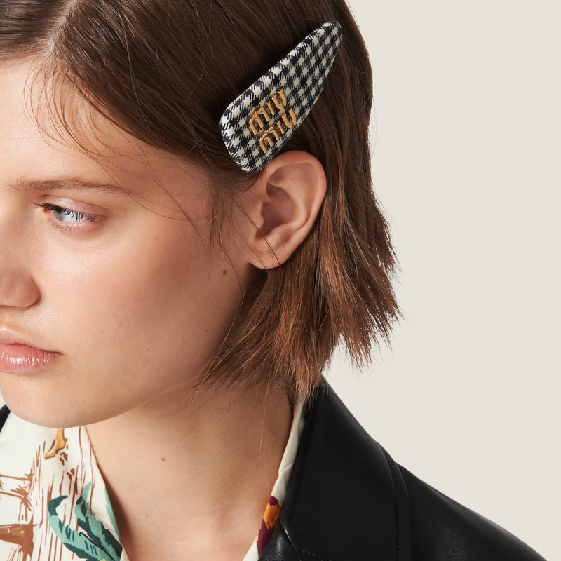 Gingham check wool hair clip 3