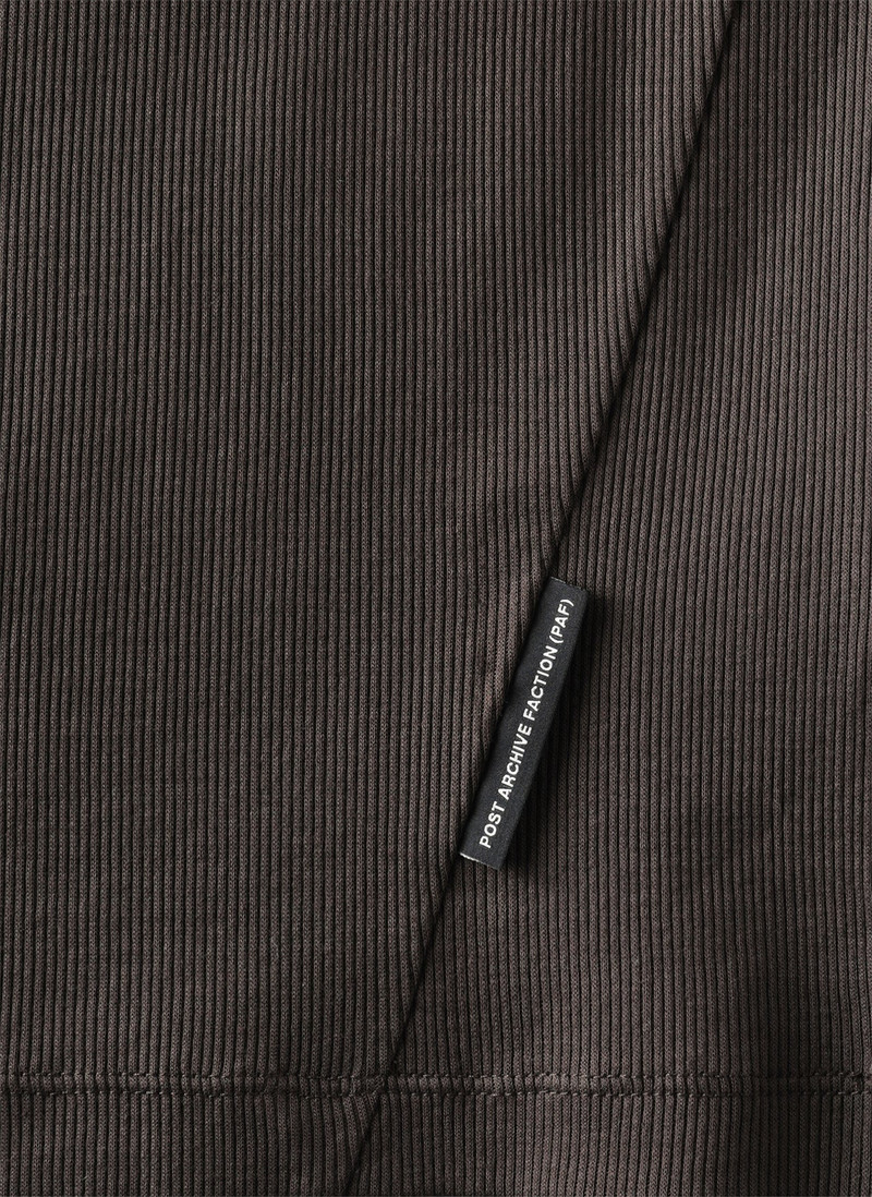 8.0 SLEEVELESS RIGHT (BROWN) 4