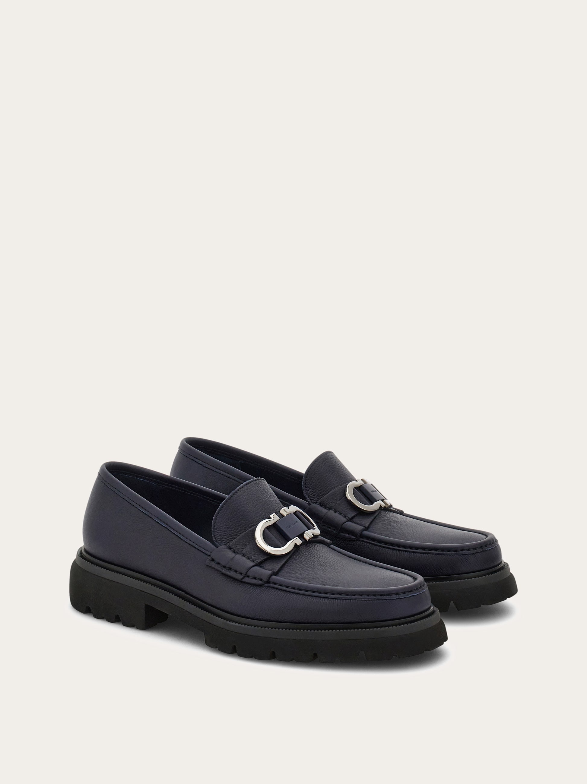 Moccasin with Gancini ornament - 5