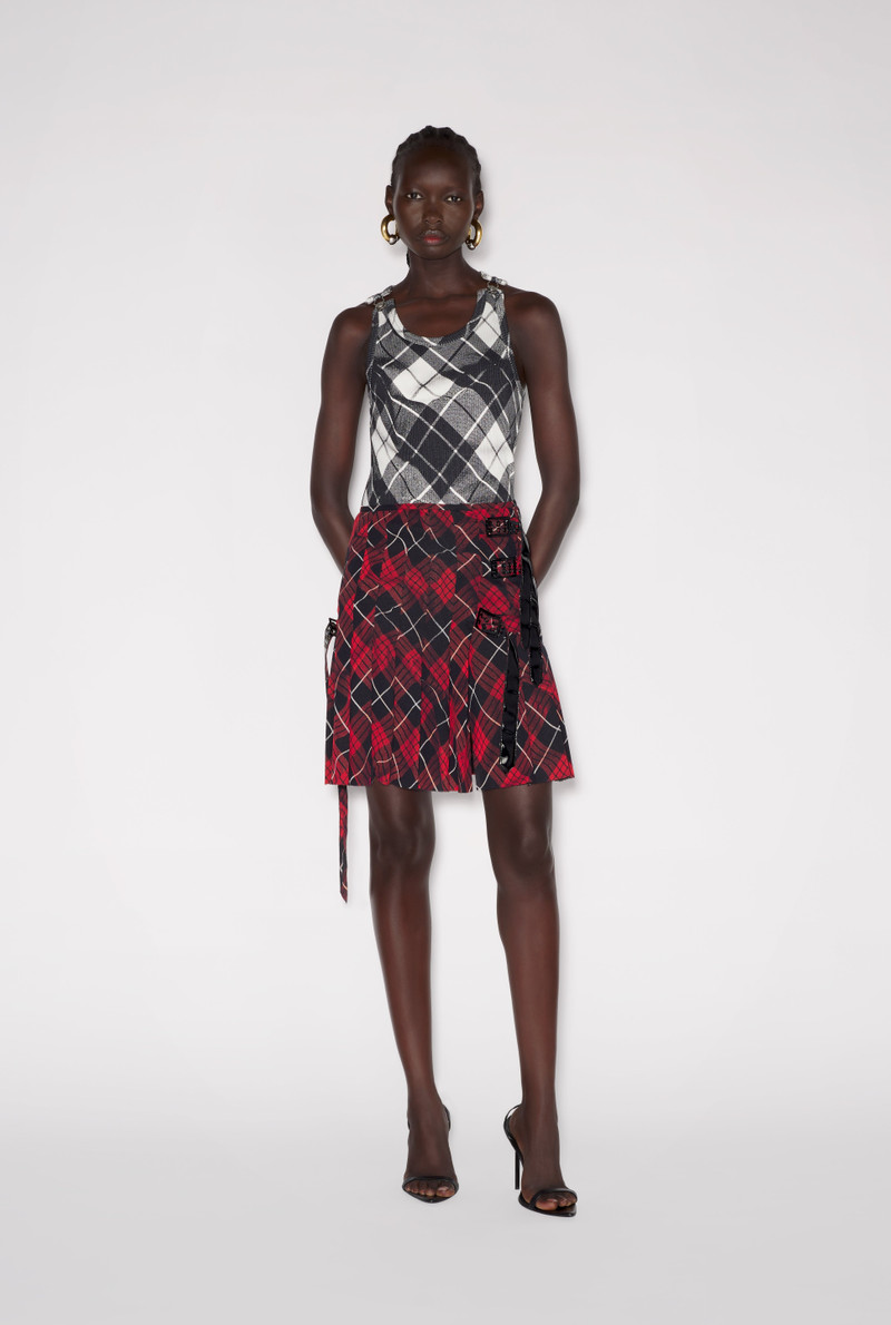 THE RED TARTAN KILT - 1