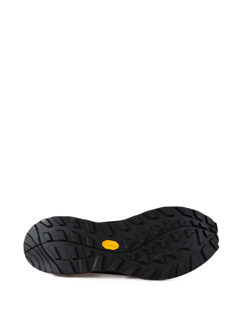 Wallabee Eden boots 6