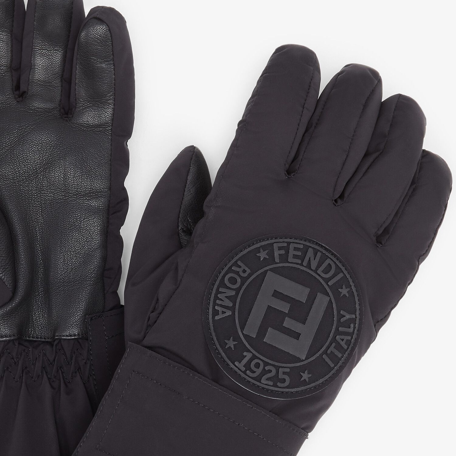 Ski gloves in black tech nylon - 2