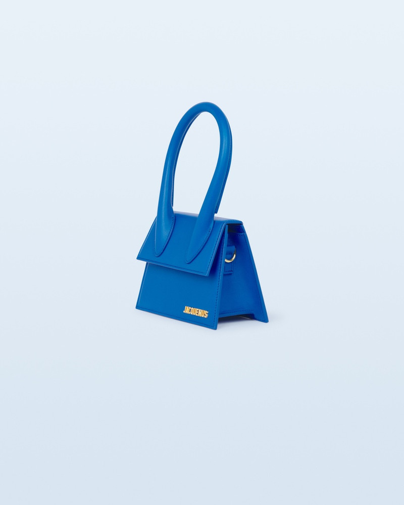 JACQUEMUS Le Chiquito moyen outlook